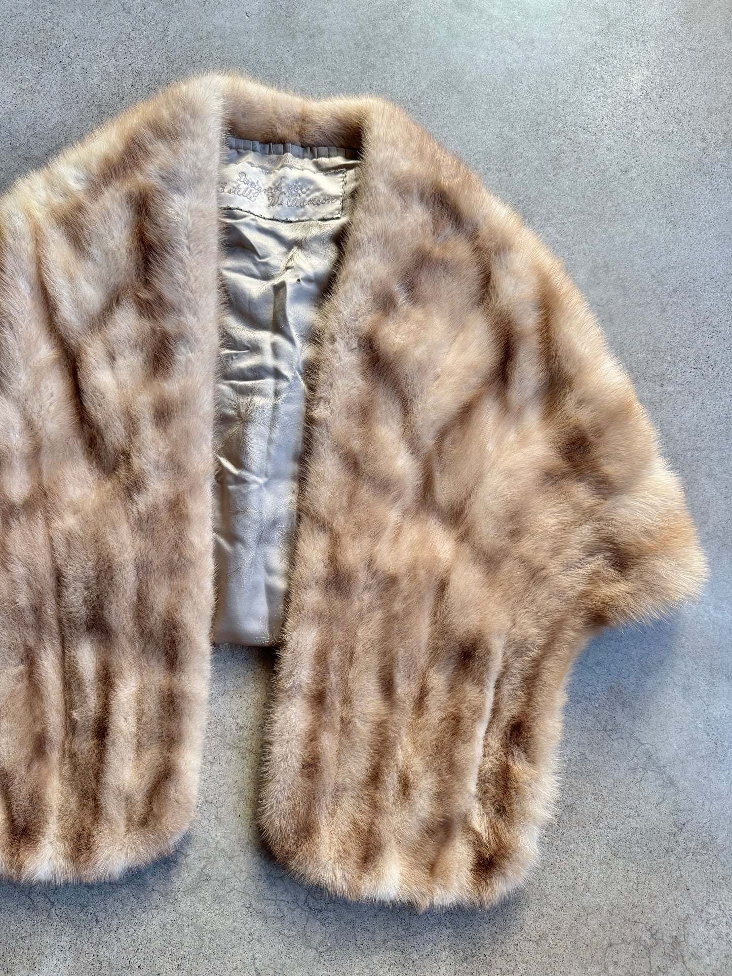 Vintage 1950s Genuine Blonde Mink Fur Stole