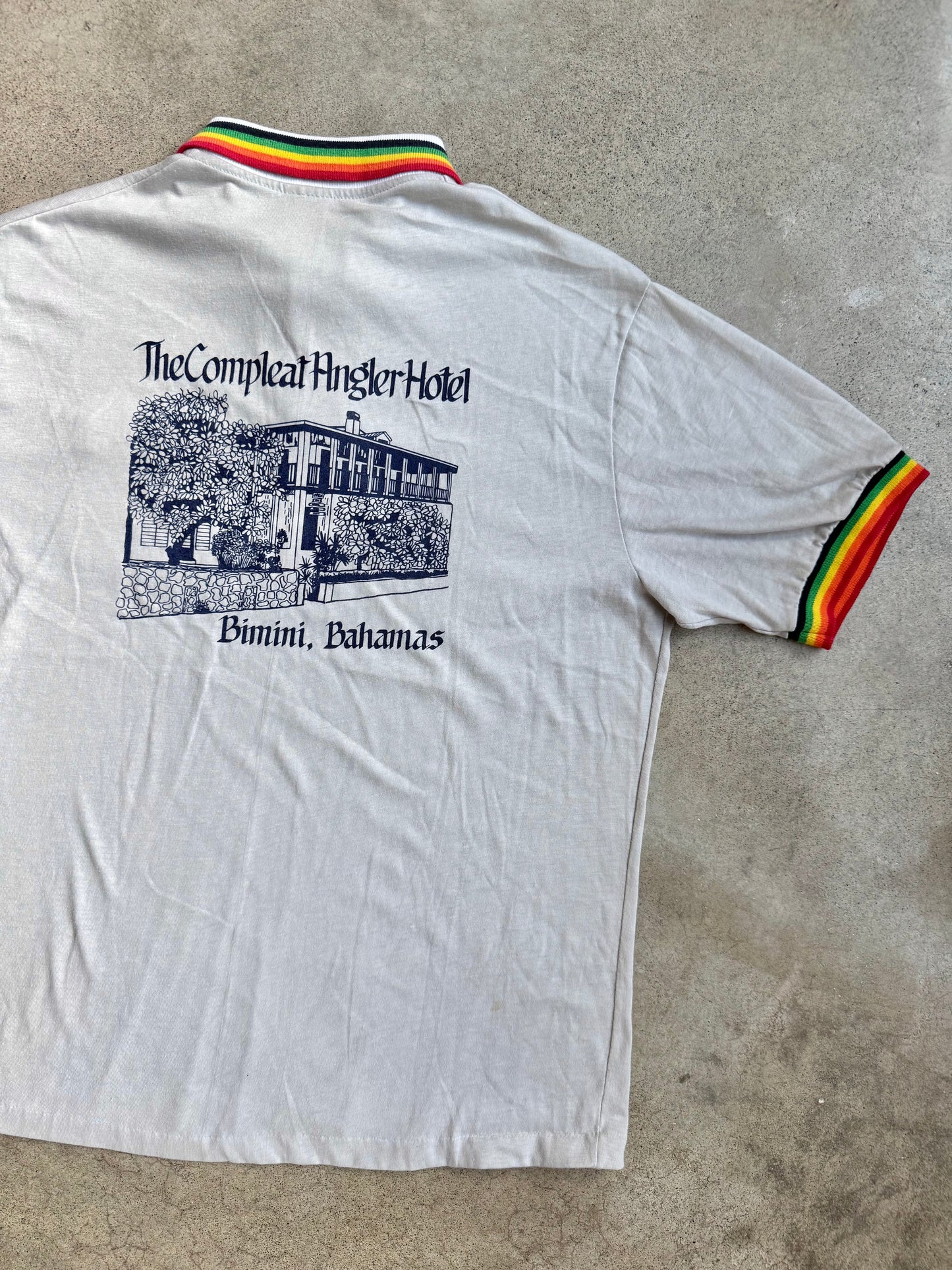 Vintage 1970s Bahamas Compleat Angler Hotel Rainbow Collar Polo Shirt | XL