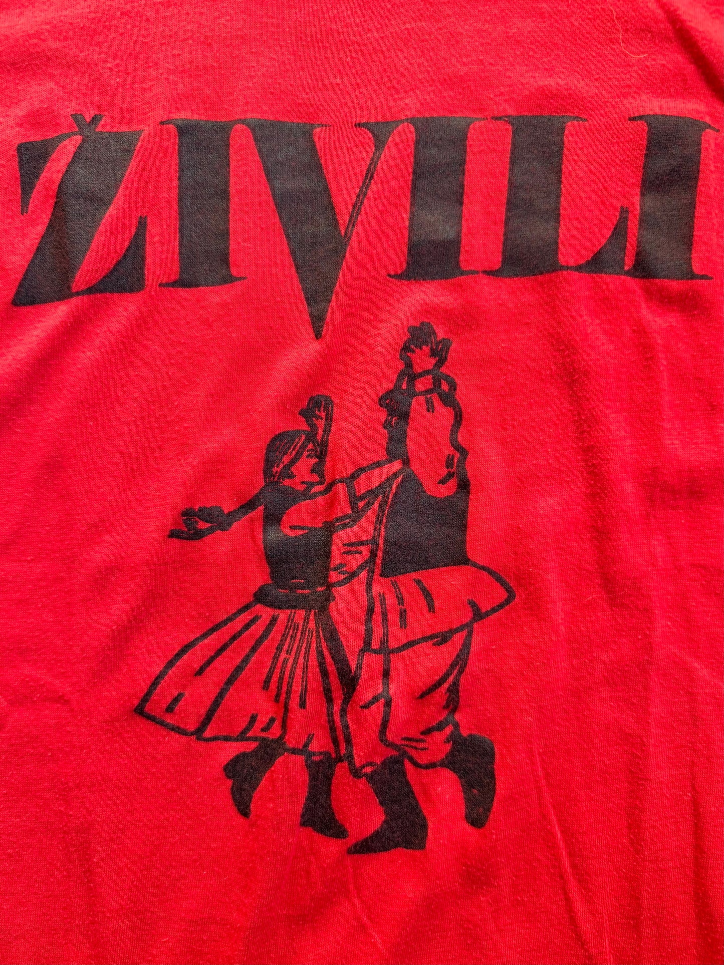 Vintage 1980s "Zivili" Croatian Toast to Life Red Graphic Tee | Small