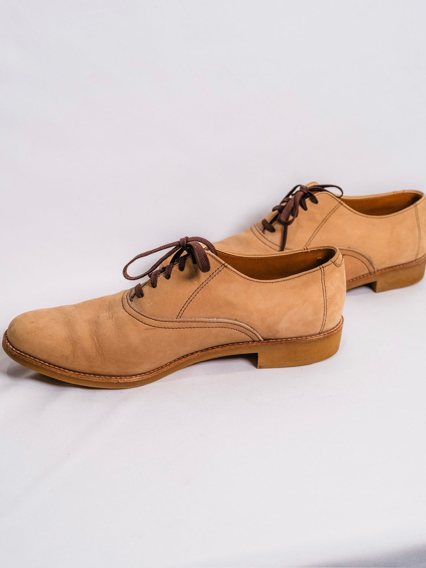 Vintage 1980s Dexter Tan Suede Lace-Up Oxford Shoes | Men’s 9.5