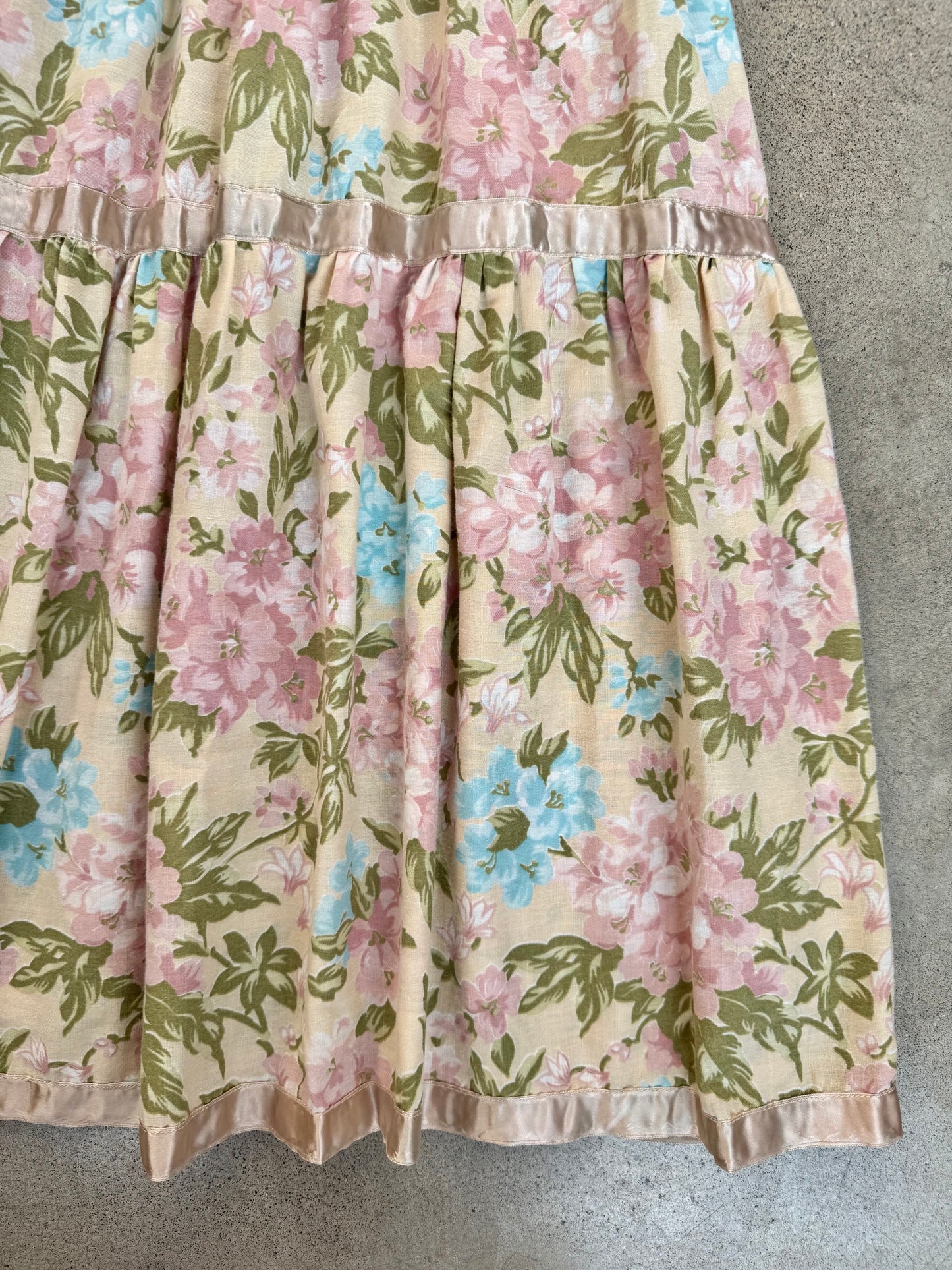 Vintage Pastel Floral Smocked Ribbon Strap Summer Dress | XS