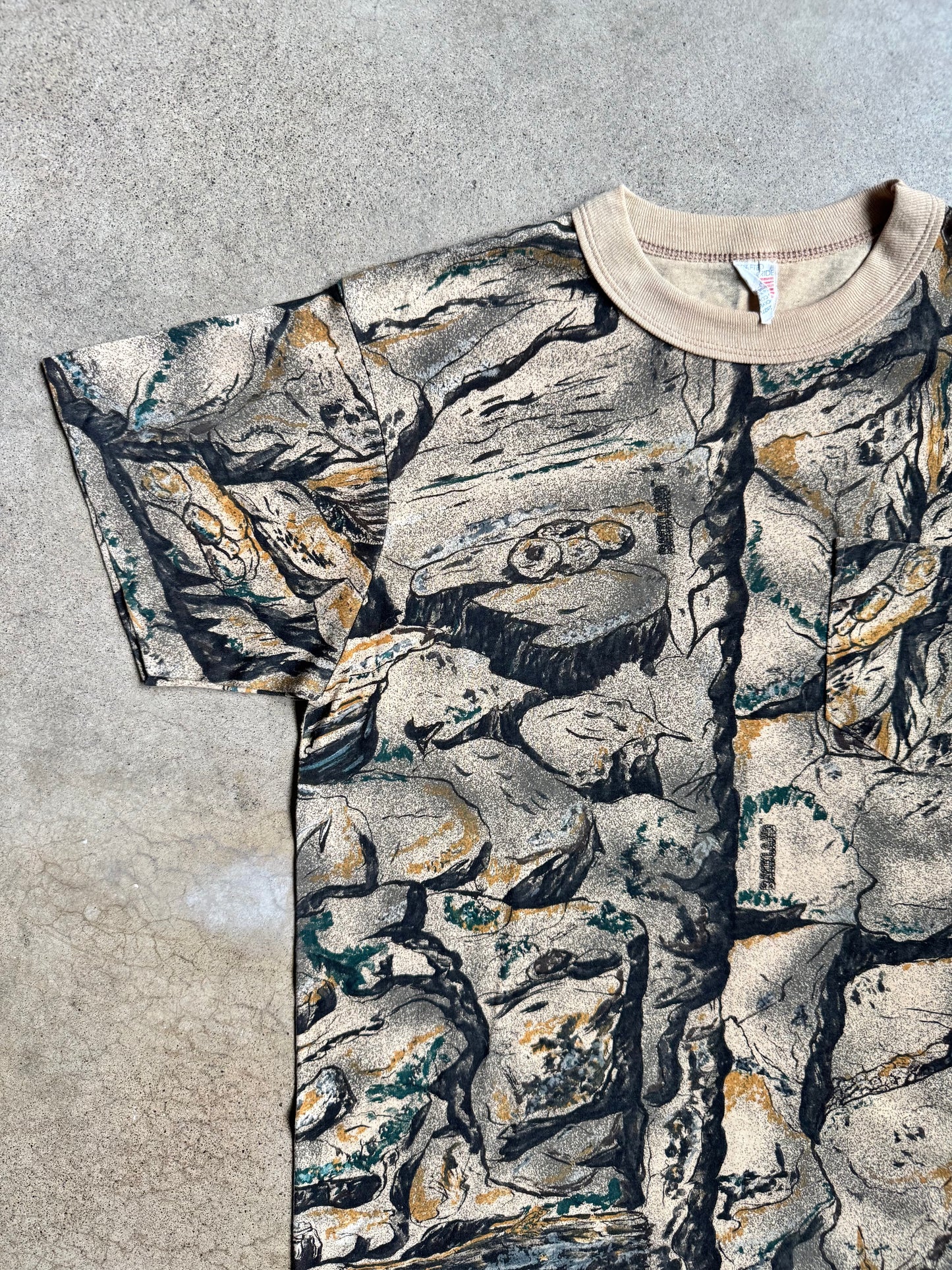 Vintage 1980s Backland Camo Pocket Tee | Medium