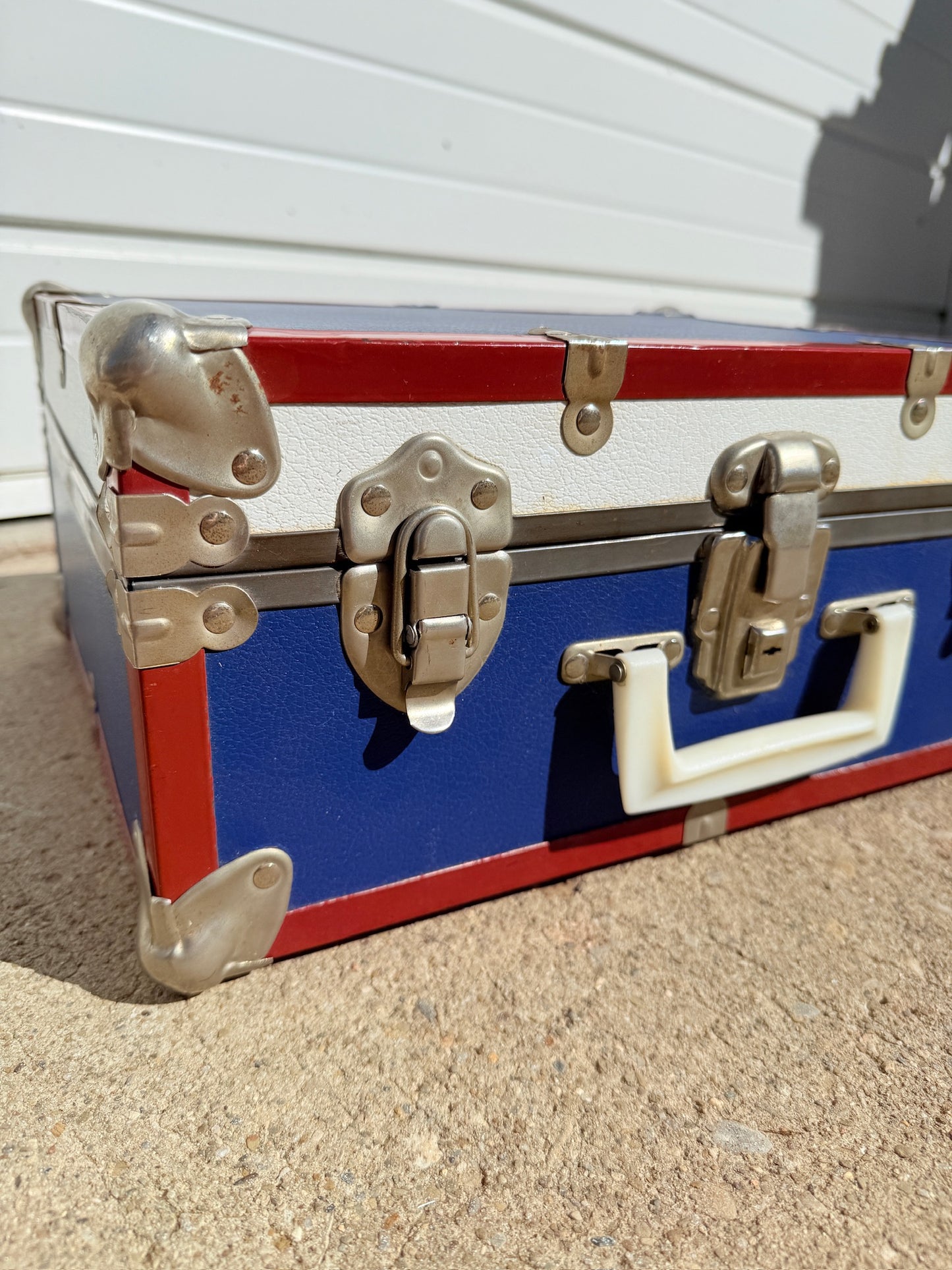 Vintage 1970s Sears Blue & Red Roller Skate Carrying Case