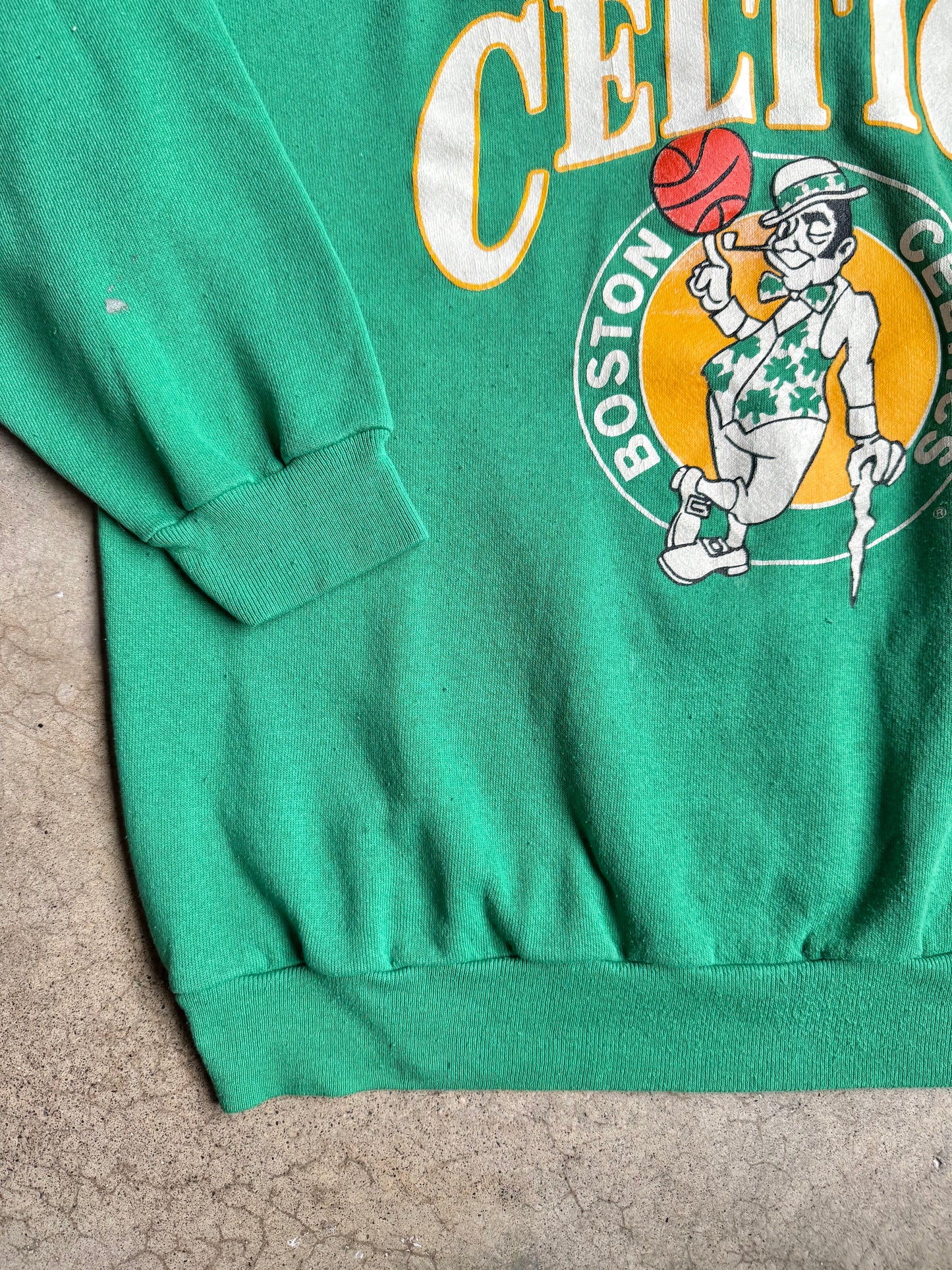 Vintage 1990s Boston Celtics Green Crewneck Sweatshirt | 2XL