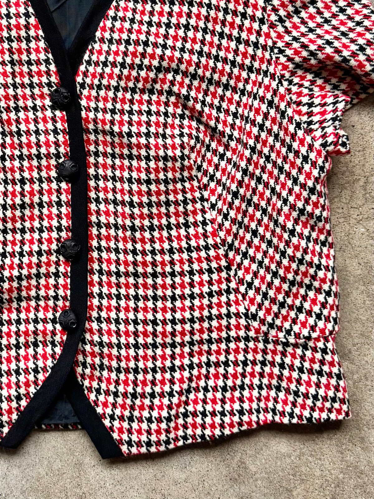 Vintage 1960s Red & Black Houndstooth Wool Short Sleeve Blouse | Small