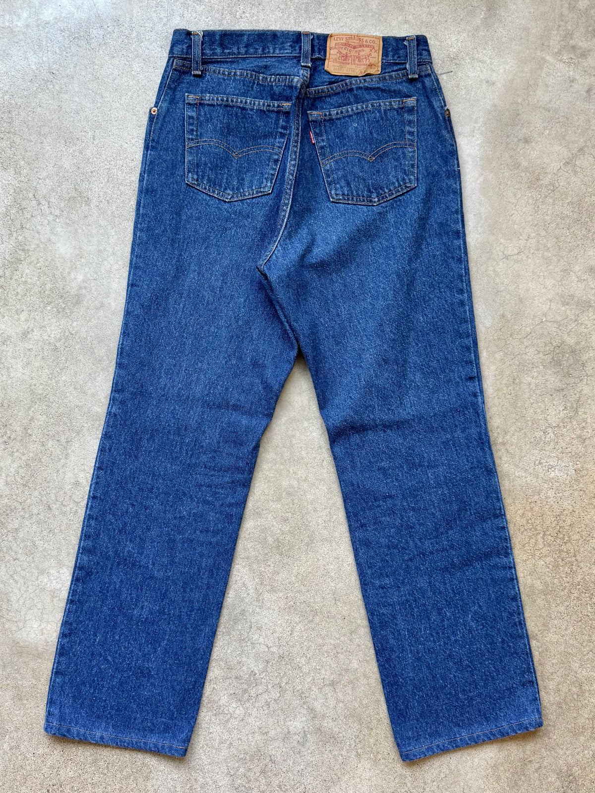 Vintage 1980s Levi’s 501 “Wash ‘Em Hot” Tag Dark Wash Straight Leg Jeans | 30x30