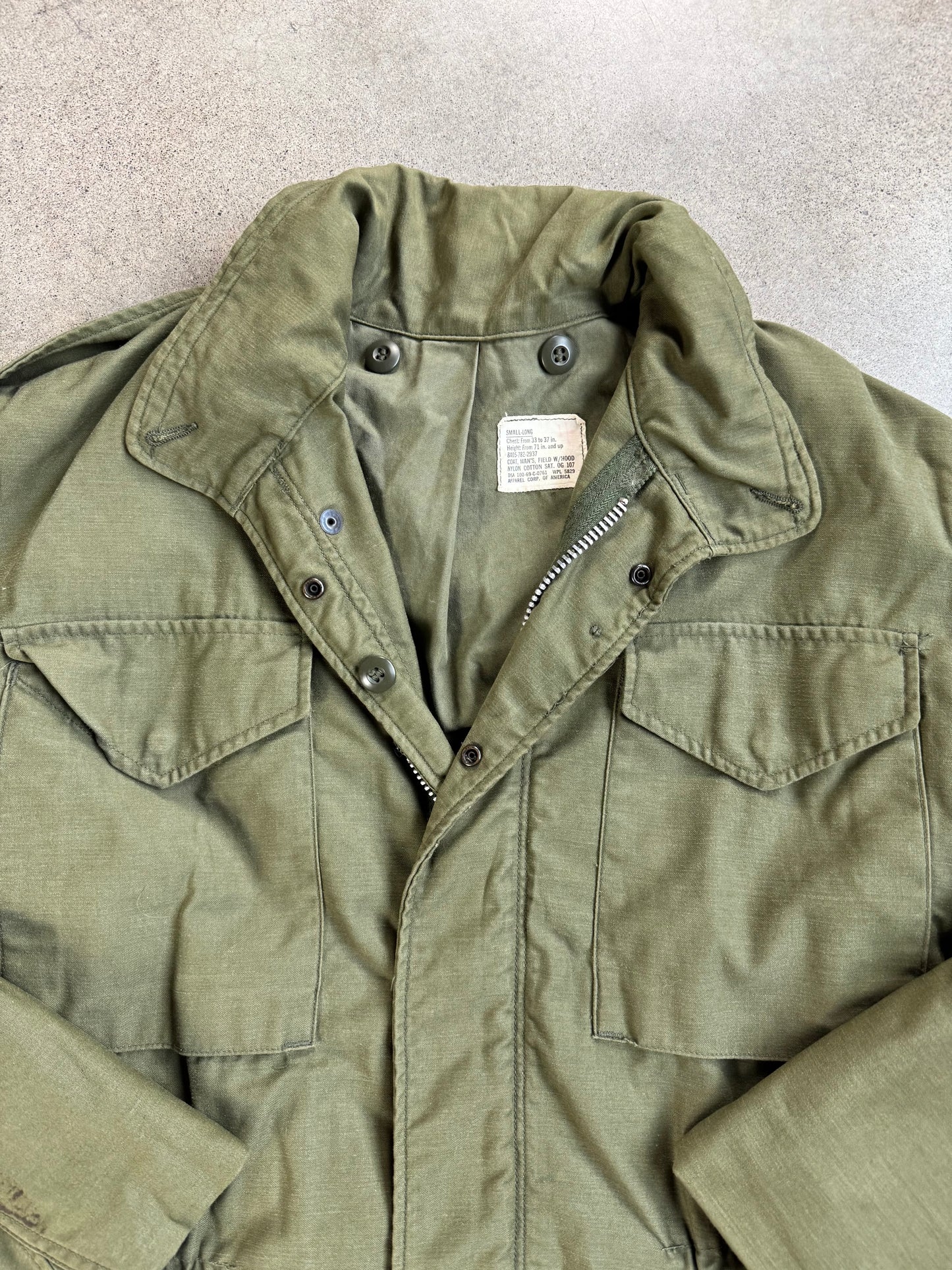 Vintage 1970s U.S. Army Military Issue Field Jacket | Small