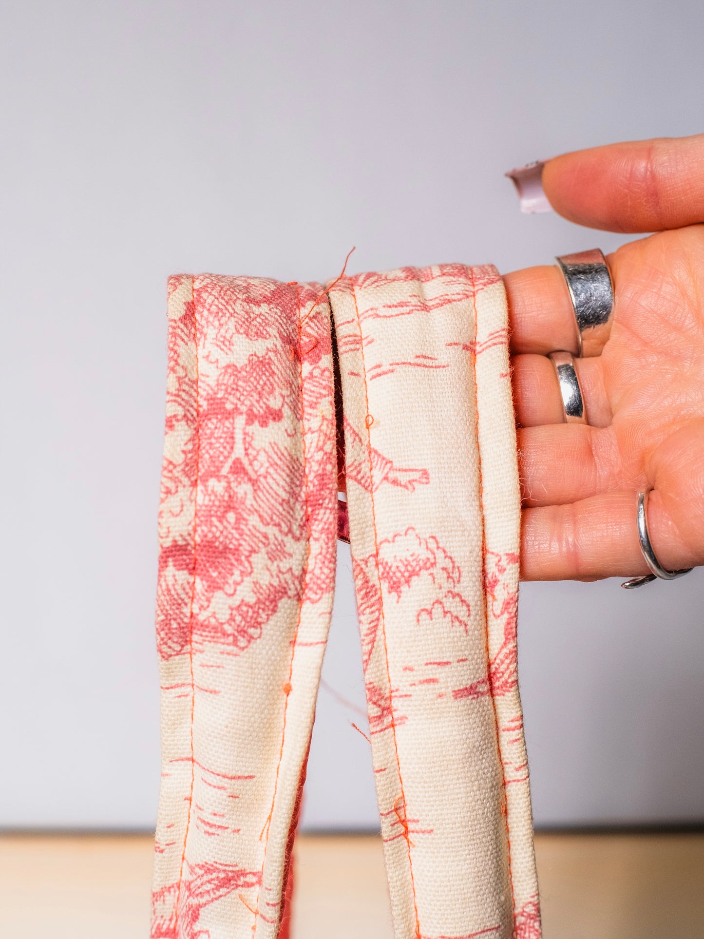 Vintage 1980s Handmade Pink & White Toile Print Purse | Signed