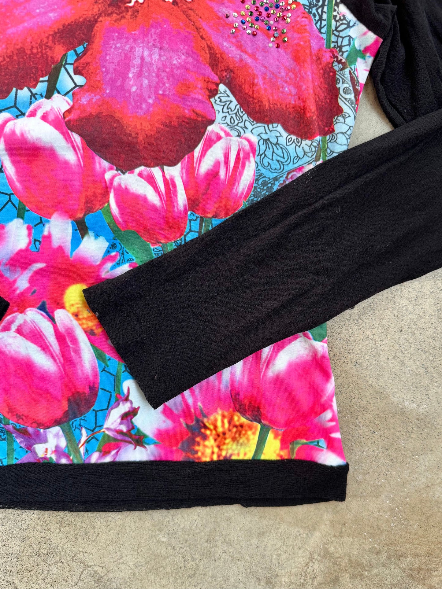 Vintage 1990s No Boundaries Mesh Sleeve "Flower Power" Top | Medium