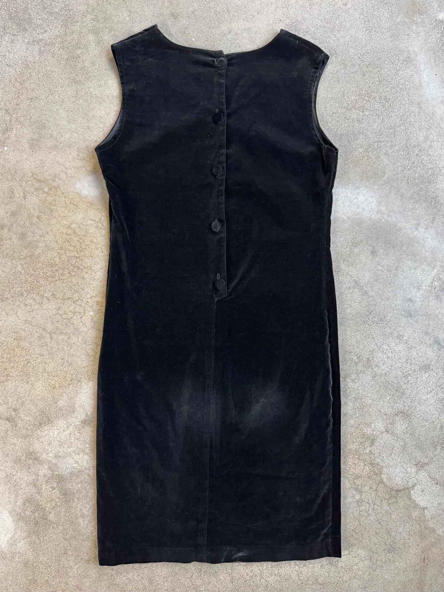 Vintage 1960s Black Velvet V-Neck Sleeveless Dress | S/M