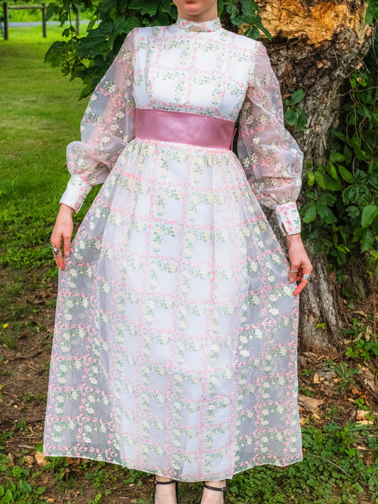Vintage 1960s White & Pink Floral High-Neck Empire Waist Formal Dress | Small