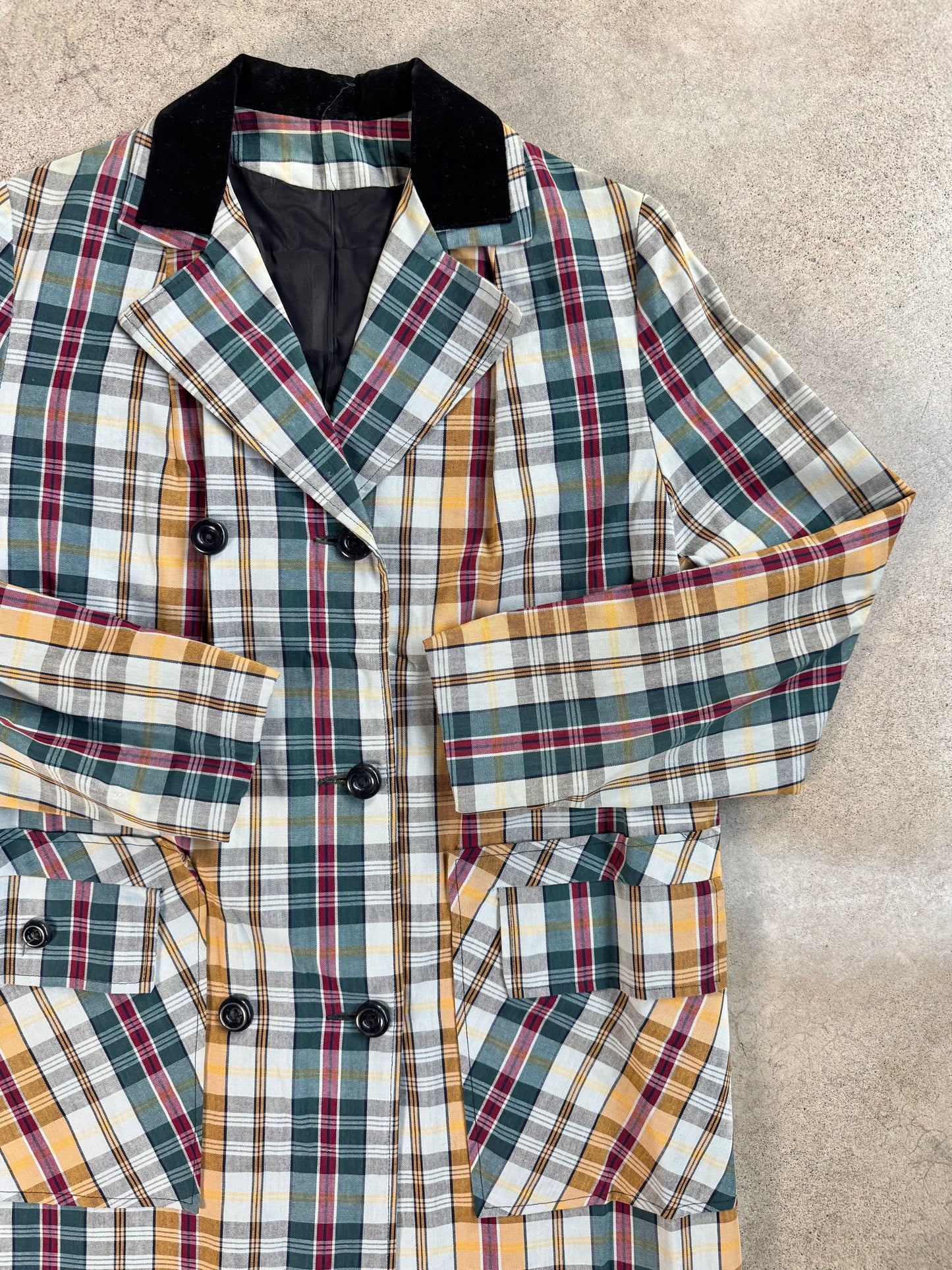 Vintage 1960s Plaid Velvet Collar Lightweight Trench Coat | S/M
