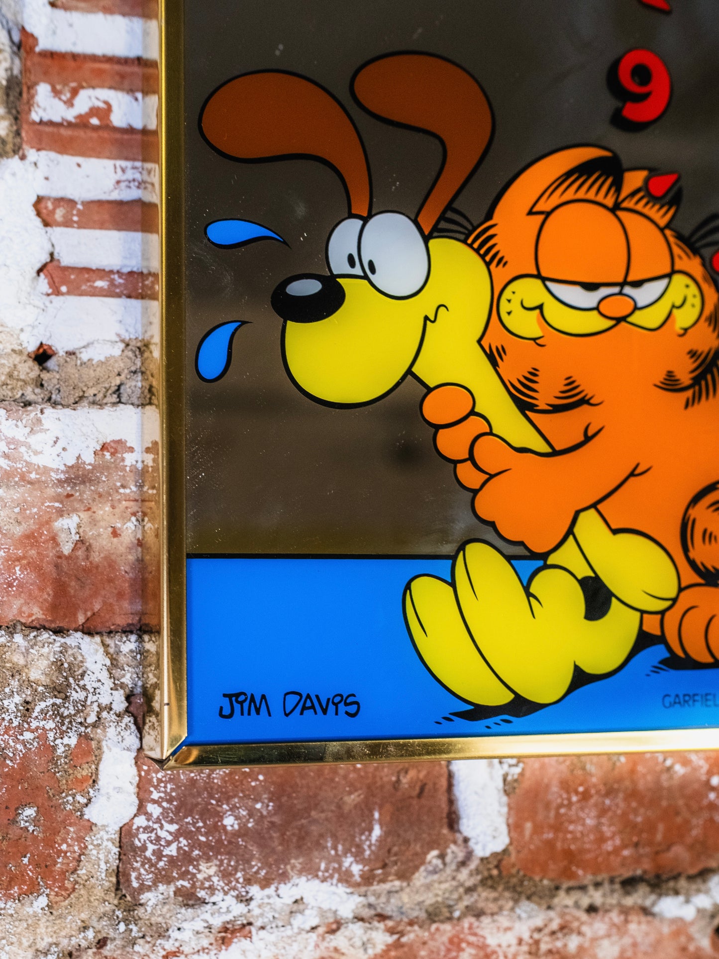 Vintage 1970s Garfield Mirror Wall Clock