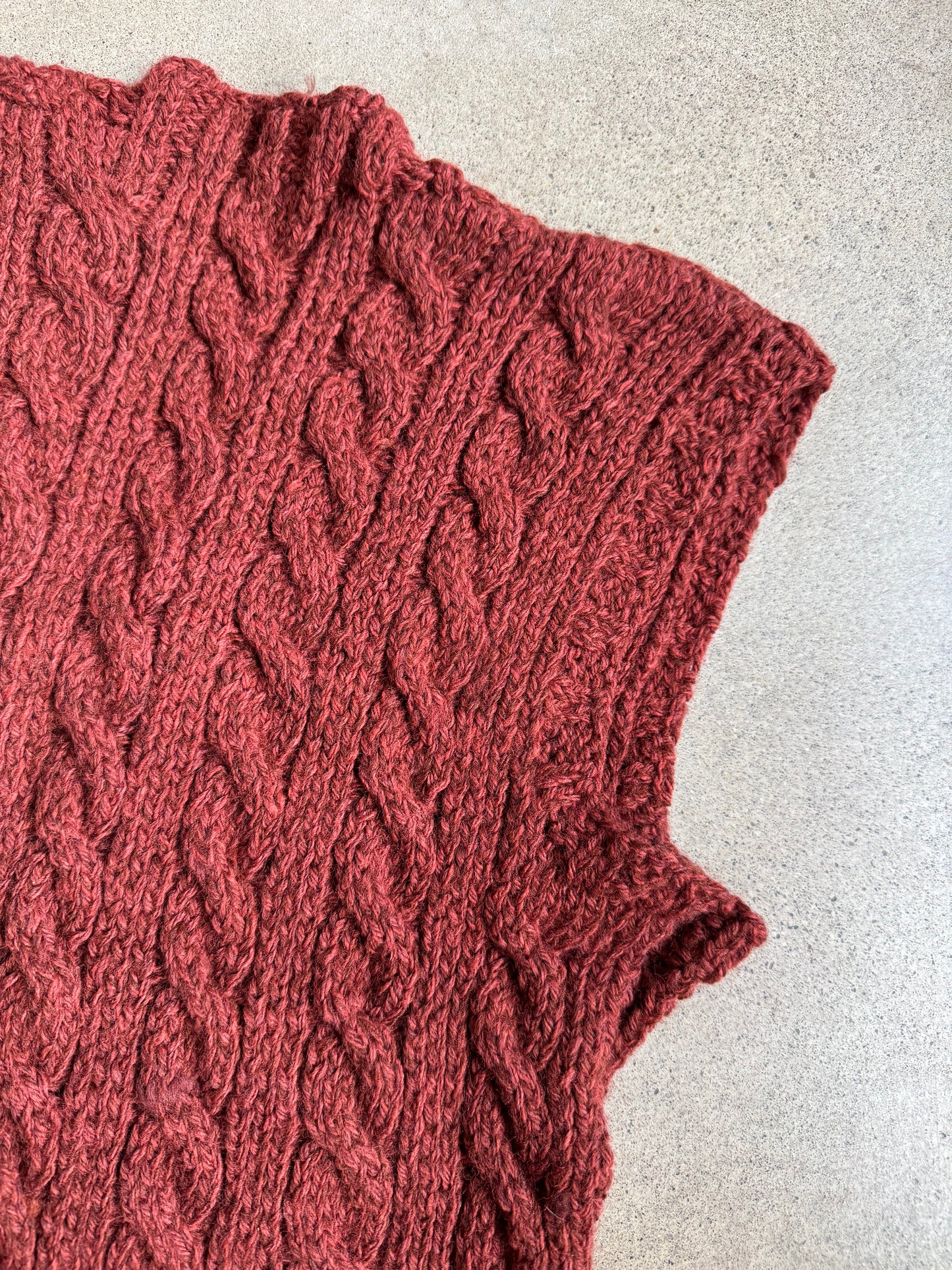 Vintage 1970s Handmade Rust Red Cableknit Sweater Vest | Small