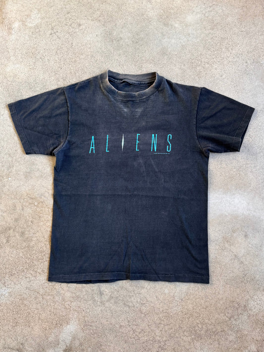 Vintage 1986 Original Aliens Movie Worn Black Graphic Tee | S/M