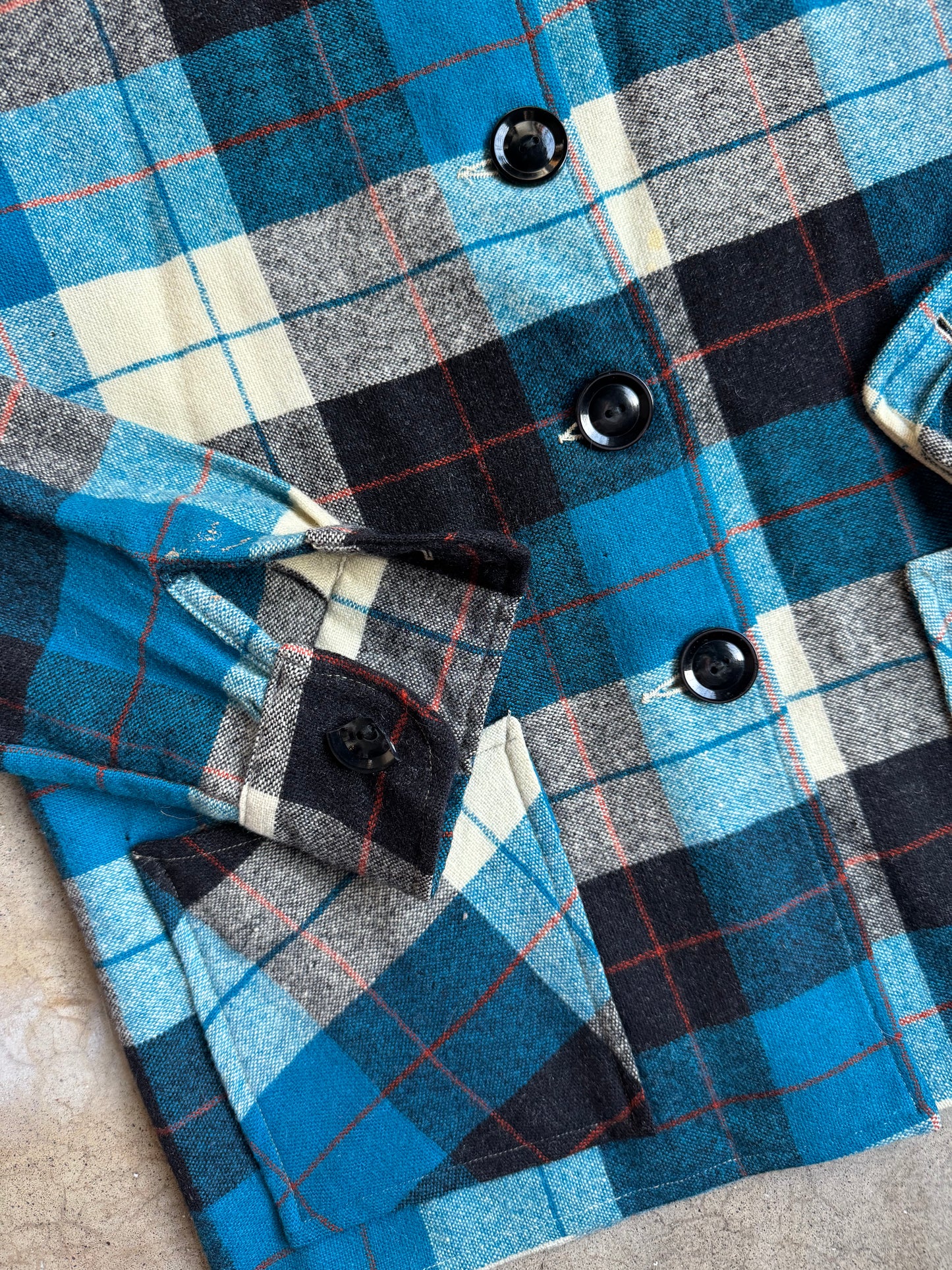 Vintage 1940s Blue & White Plaid Wool Button-Up Shirt Jacket | Small