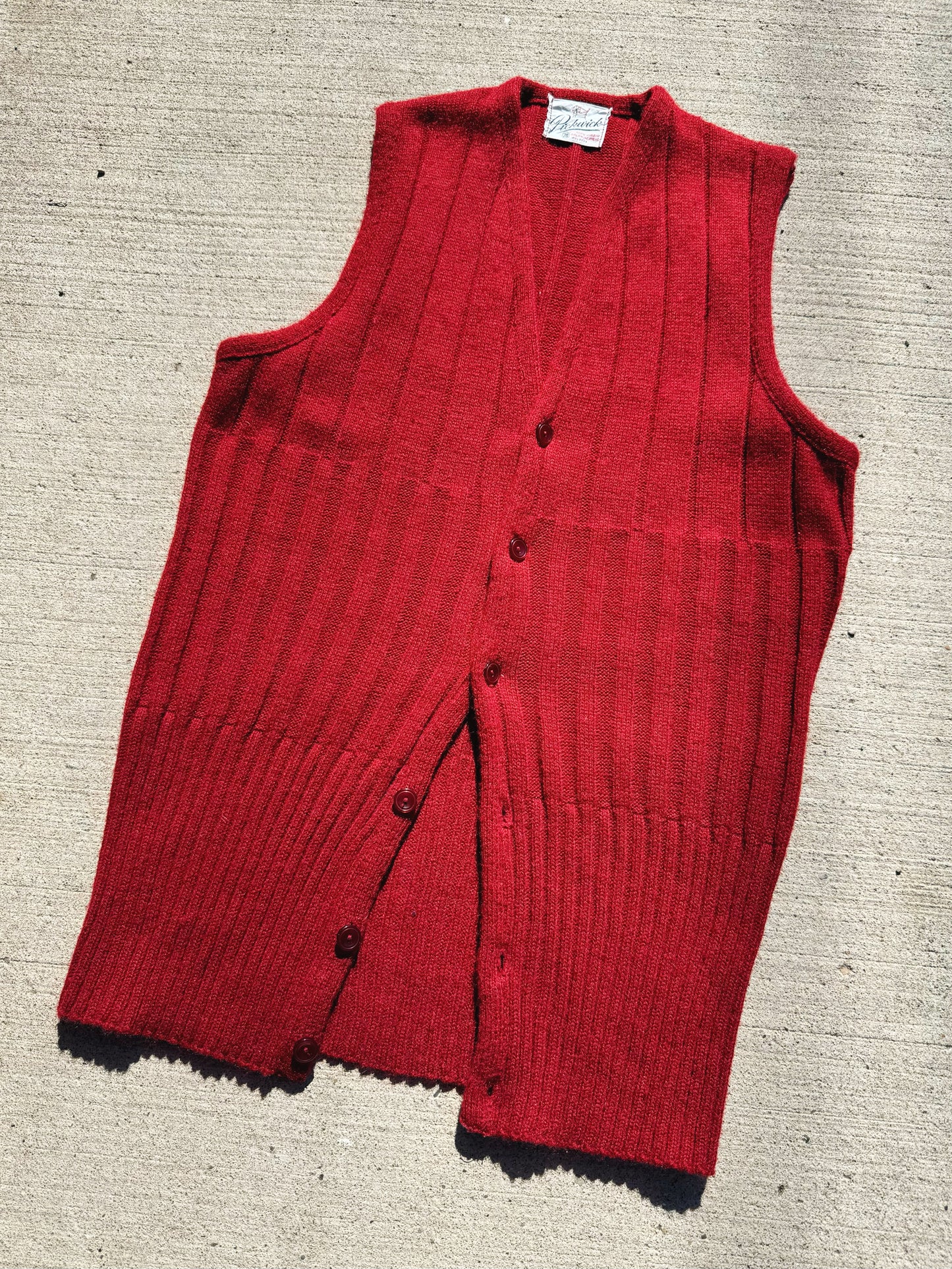 Vintage 1960s Pickwick Red Rib Knit Sweater Vest | S/M