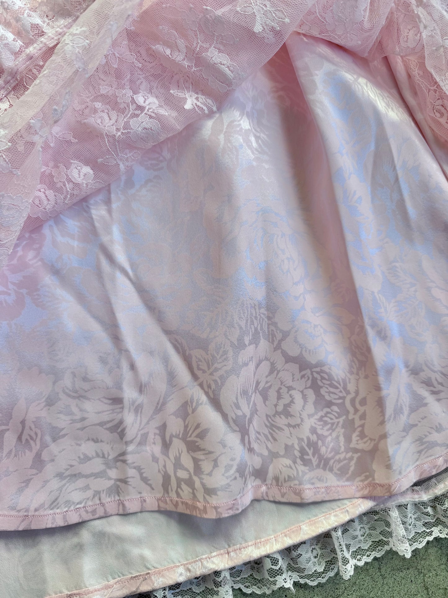 Vintage 1980s Pink Floral Lace Strapless Prom Dress | Small