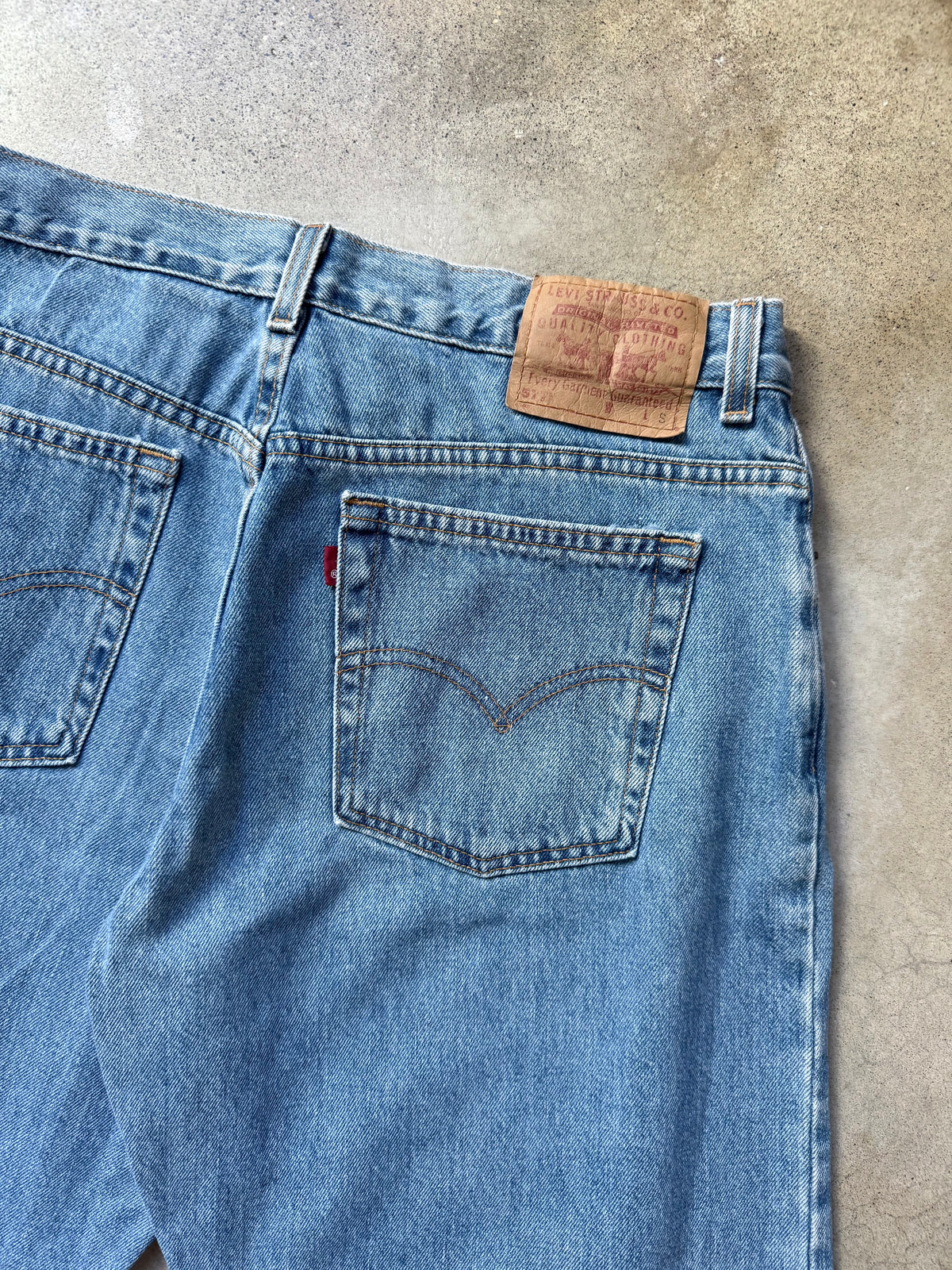 Vintage 1990s Levi’s 577 Loose Fit Faded Wash Jeans | Waist 34”