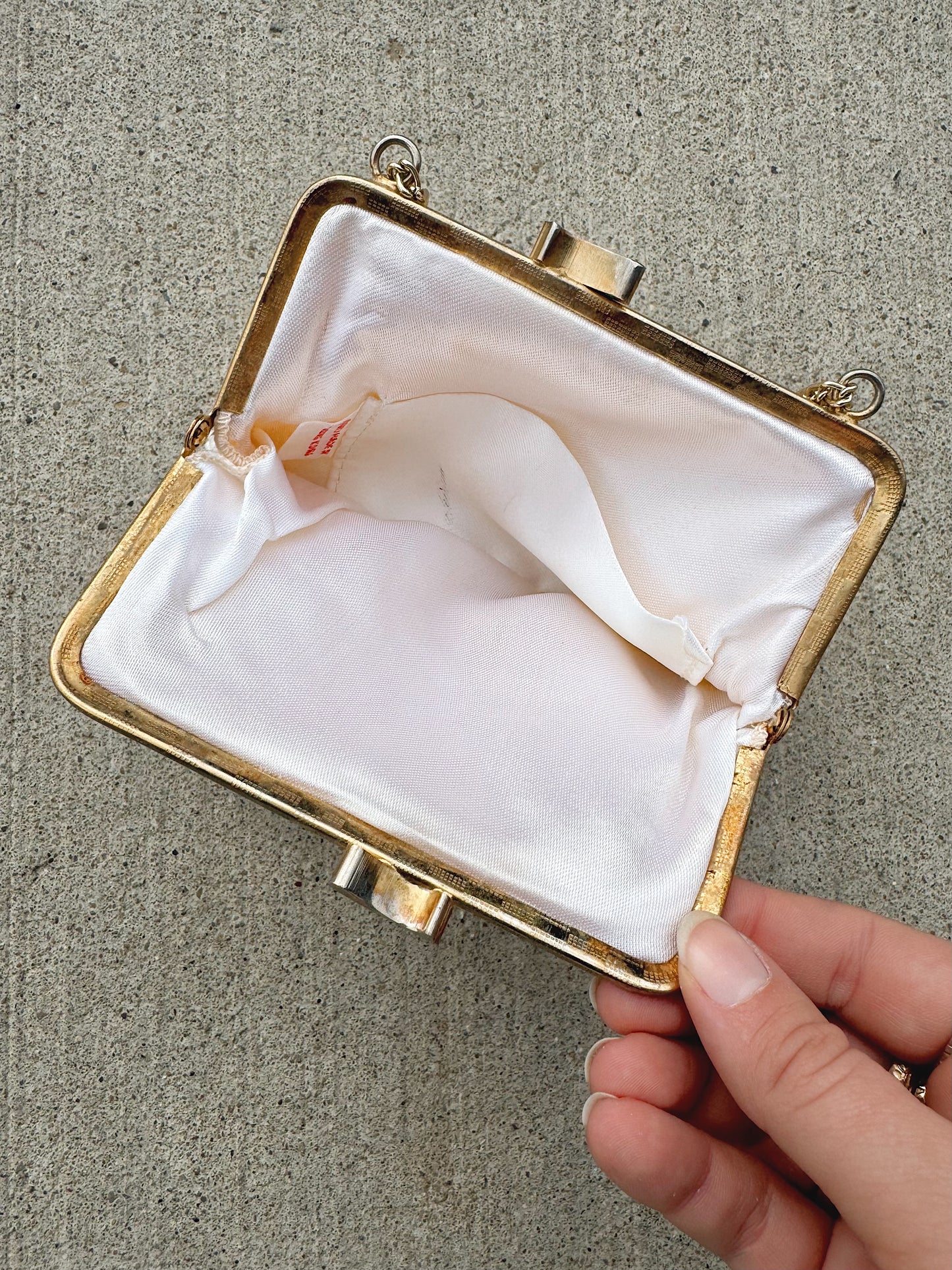 Vintage 1950s Ivory Beaded Clutch Purse