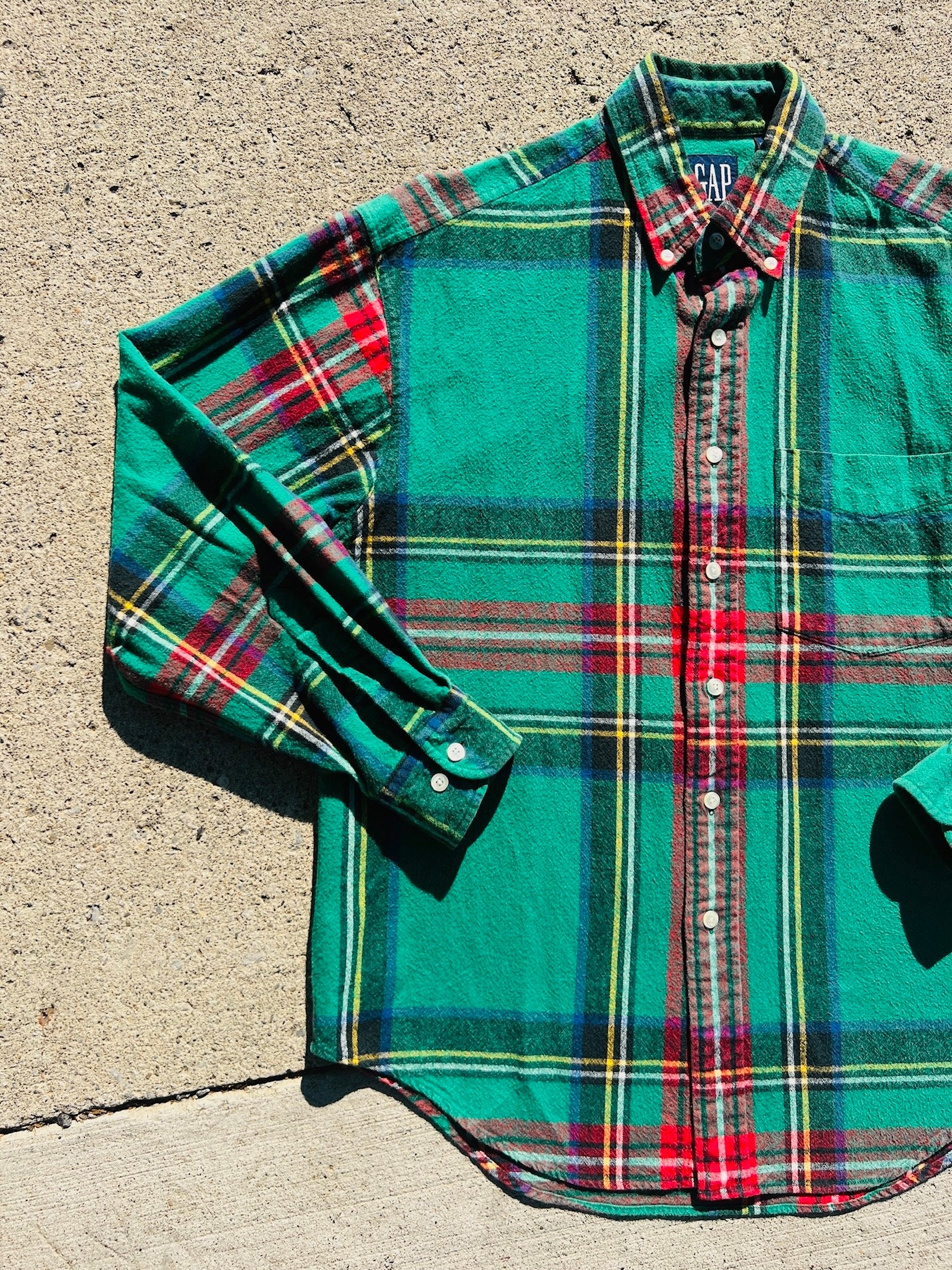 Vintage 1990s Gap Green Plaid Cotton Flannel | Medium