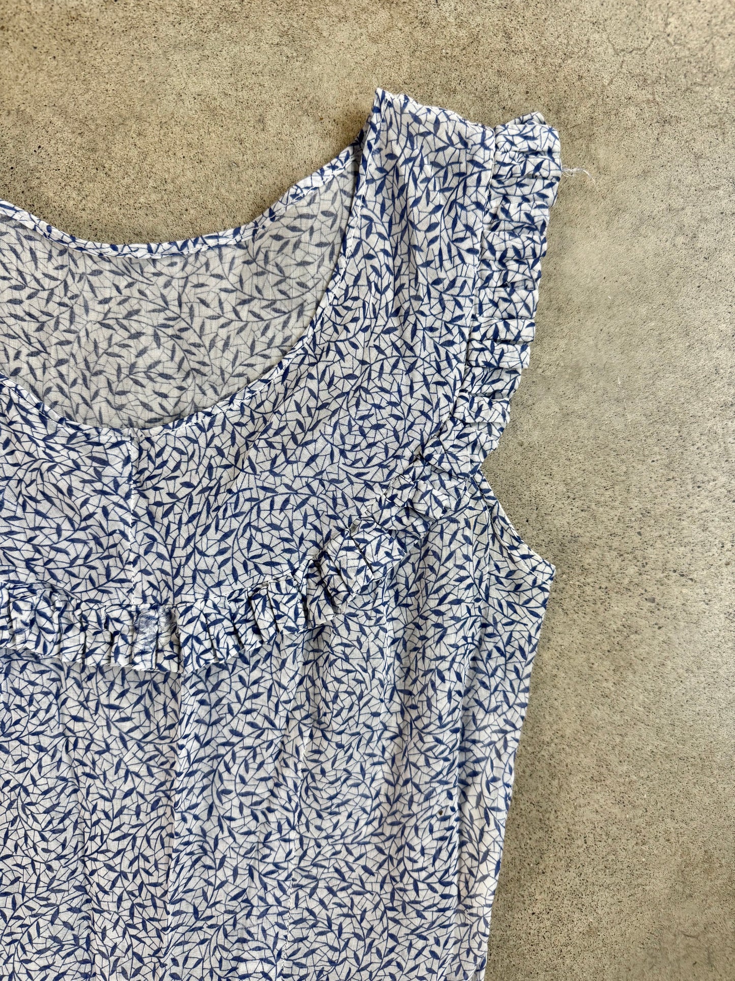 Vintage 1940s White & Blue Leaf Pattern Sheer Ruffle Trim Dress | Small