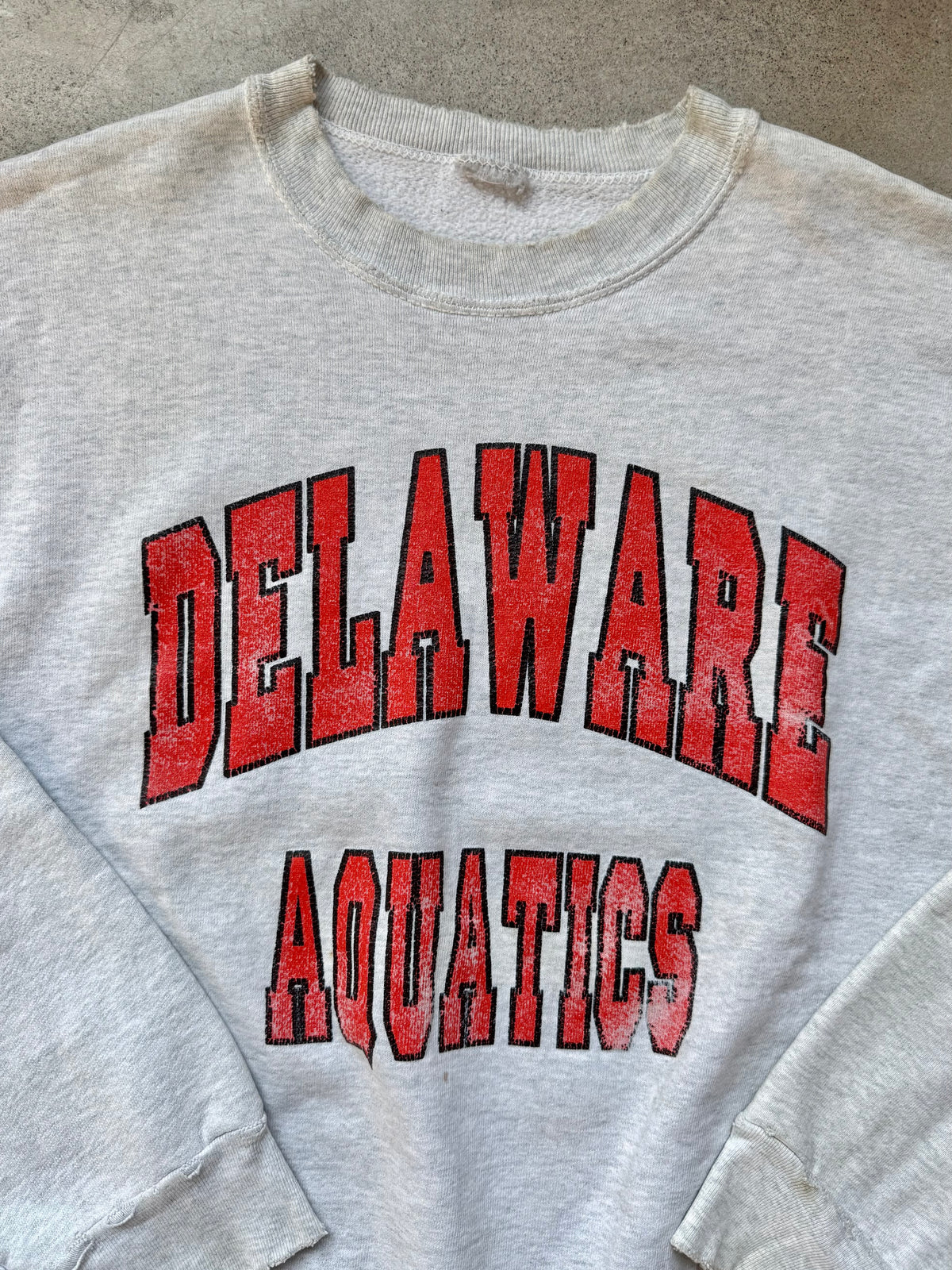 Vintage 1990s Delaware Aquatics Heather Grey Crewneck Sweatshirt | Large