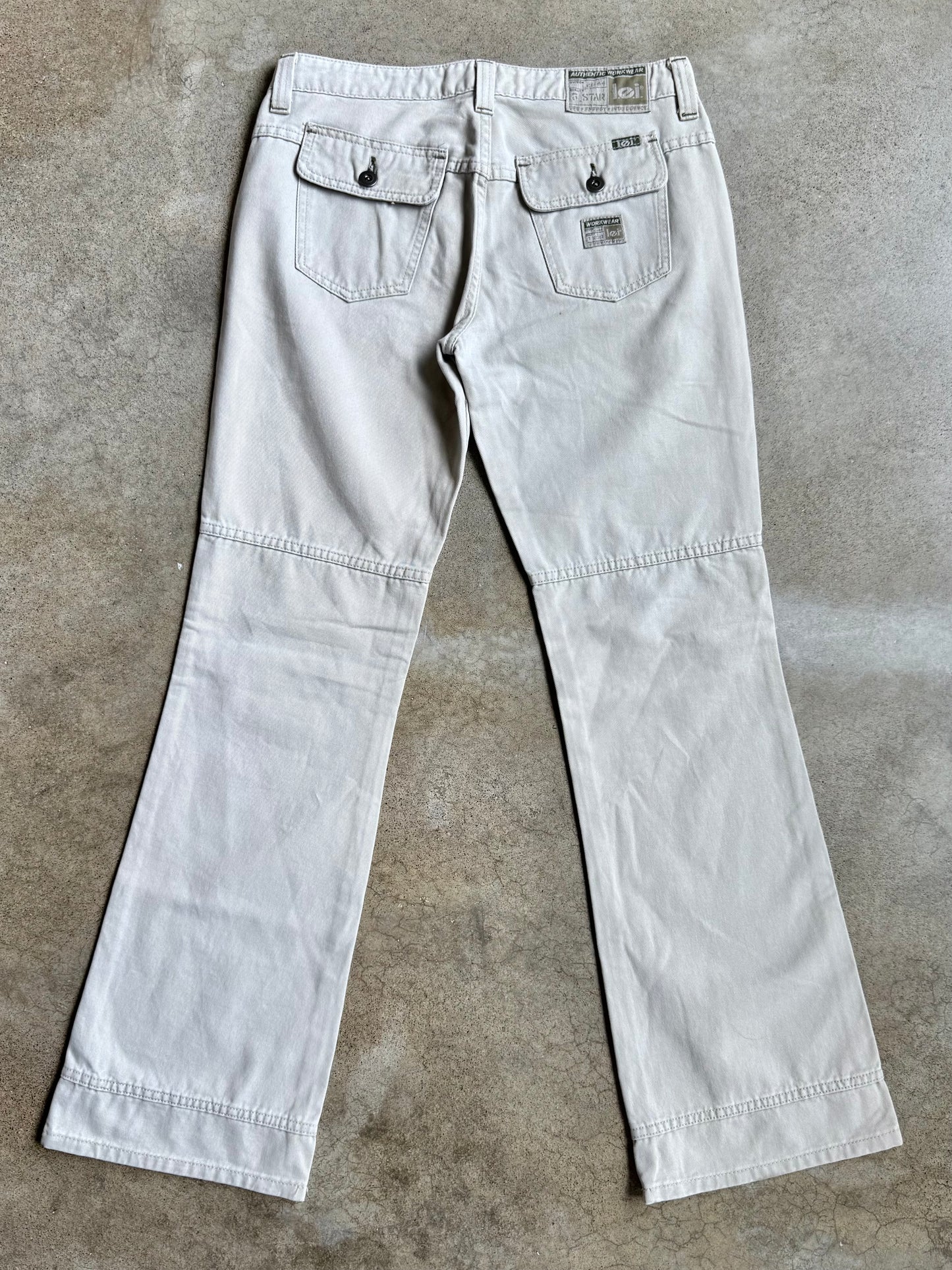 2000s L.E.I. Khaki Low-Rise Flared Pants | S/M