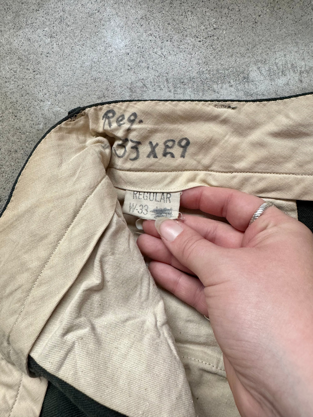 Vintage 1950s Military U.S. Army Green Wool Serge Trousers | 33x29