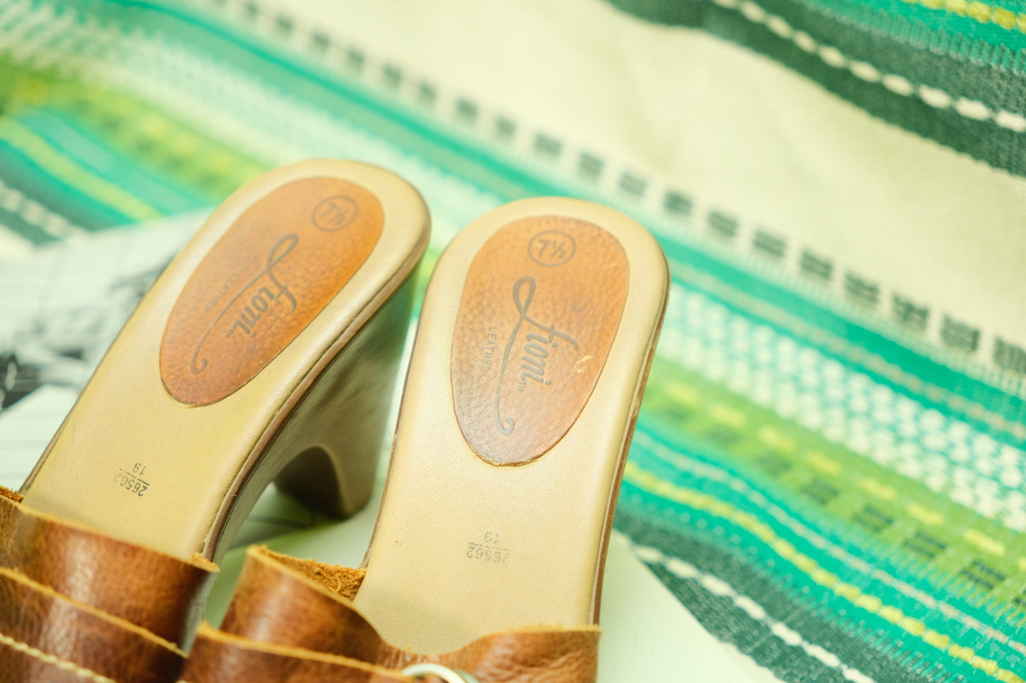 Vintage 1990s Fioni Brown Leather Heeled Sandals