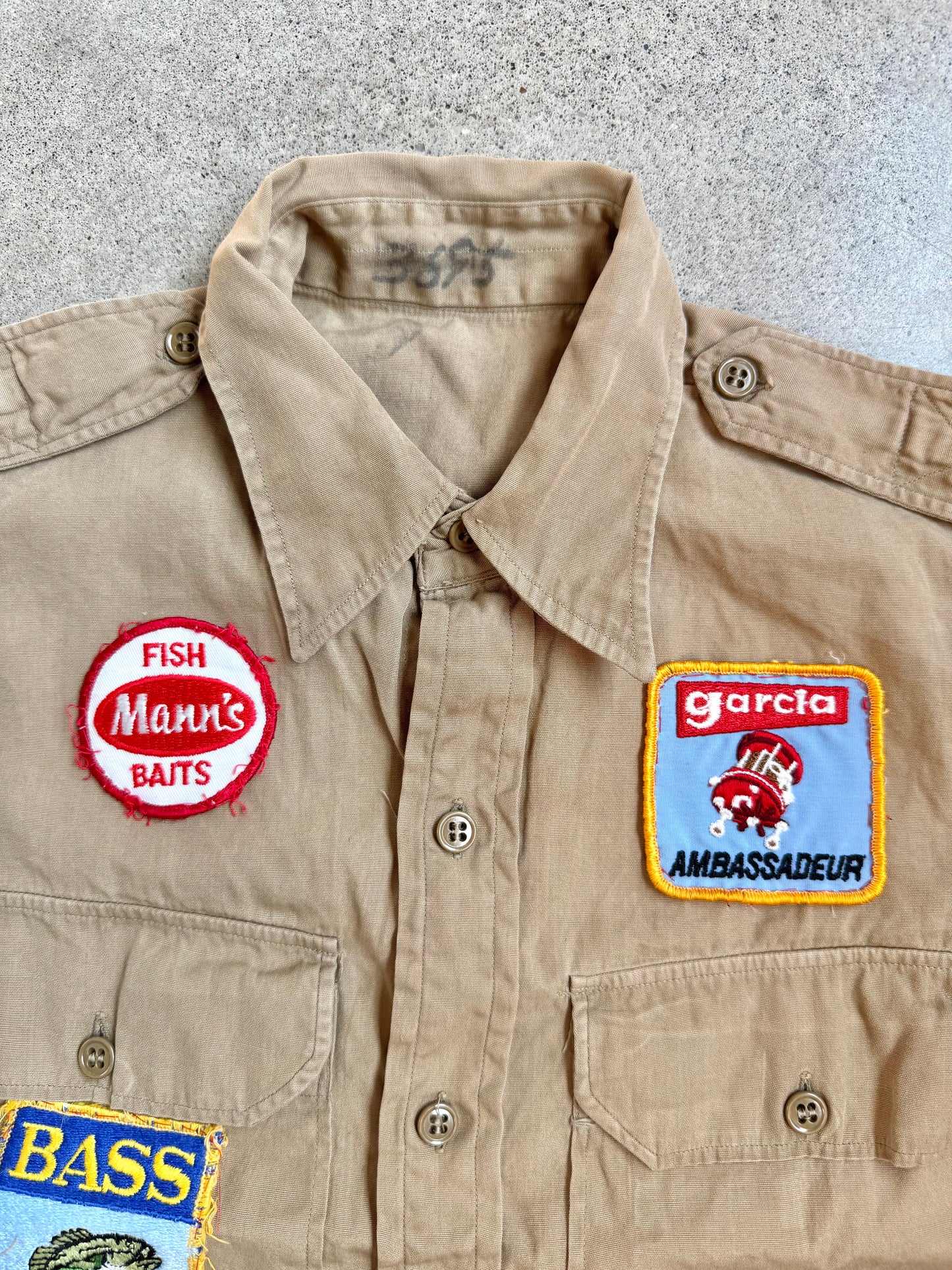 Vintage 1940s Military Issue Khaki Poplin Utility Shirt w/ Fishing Patches | Small