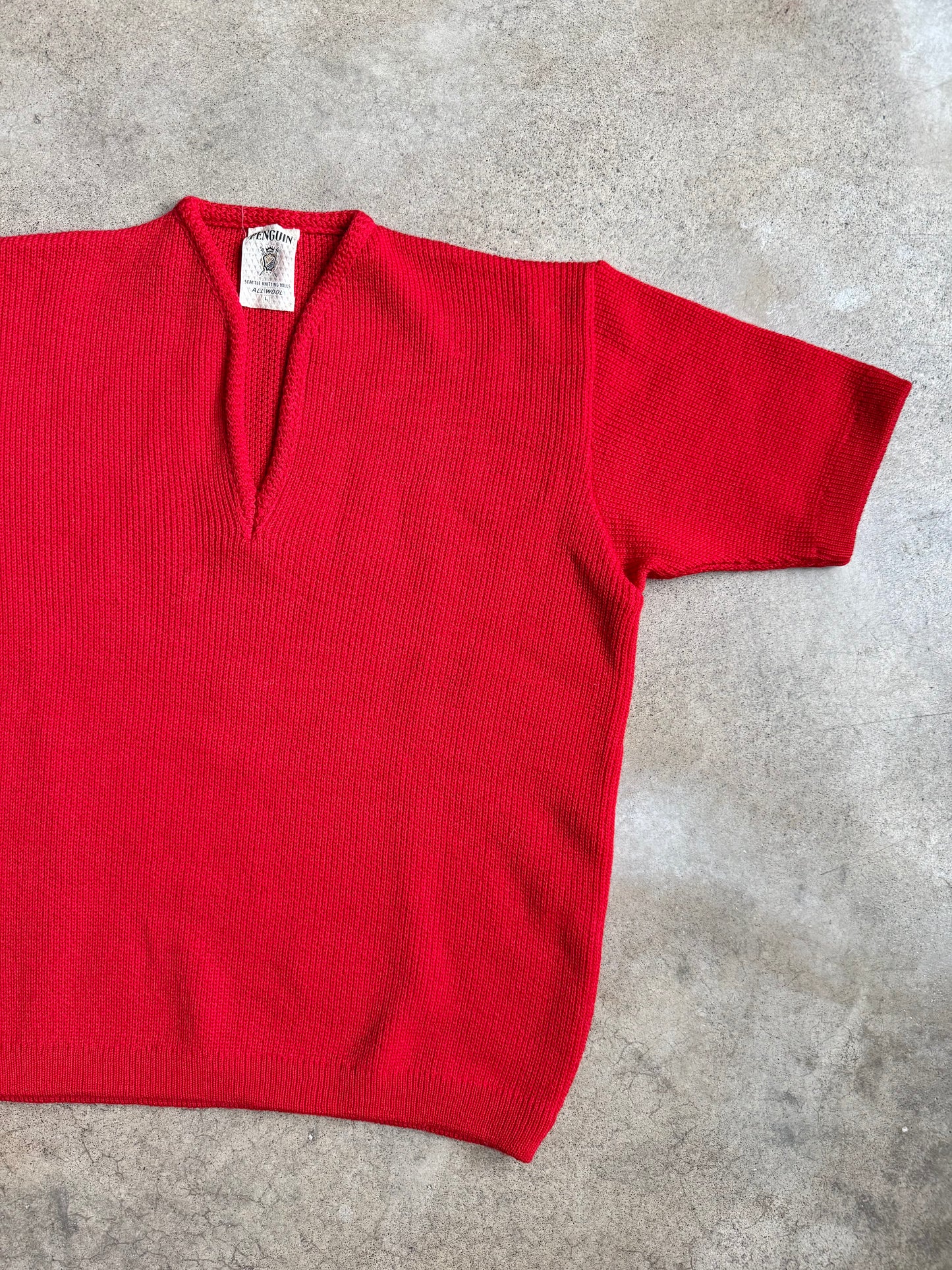 Vintage 1960s Penguin Seattle Knitting Mills Red Wool Short Sleeve Sweater | Large