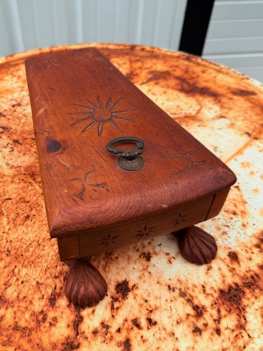 Vintage 1960s Handmade Wooden Claw Footed Humidor/Decorative Folk Art Box