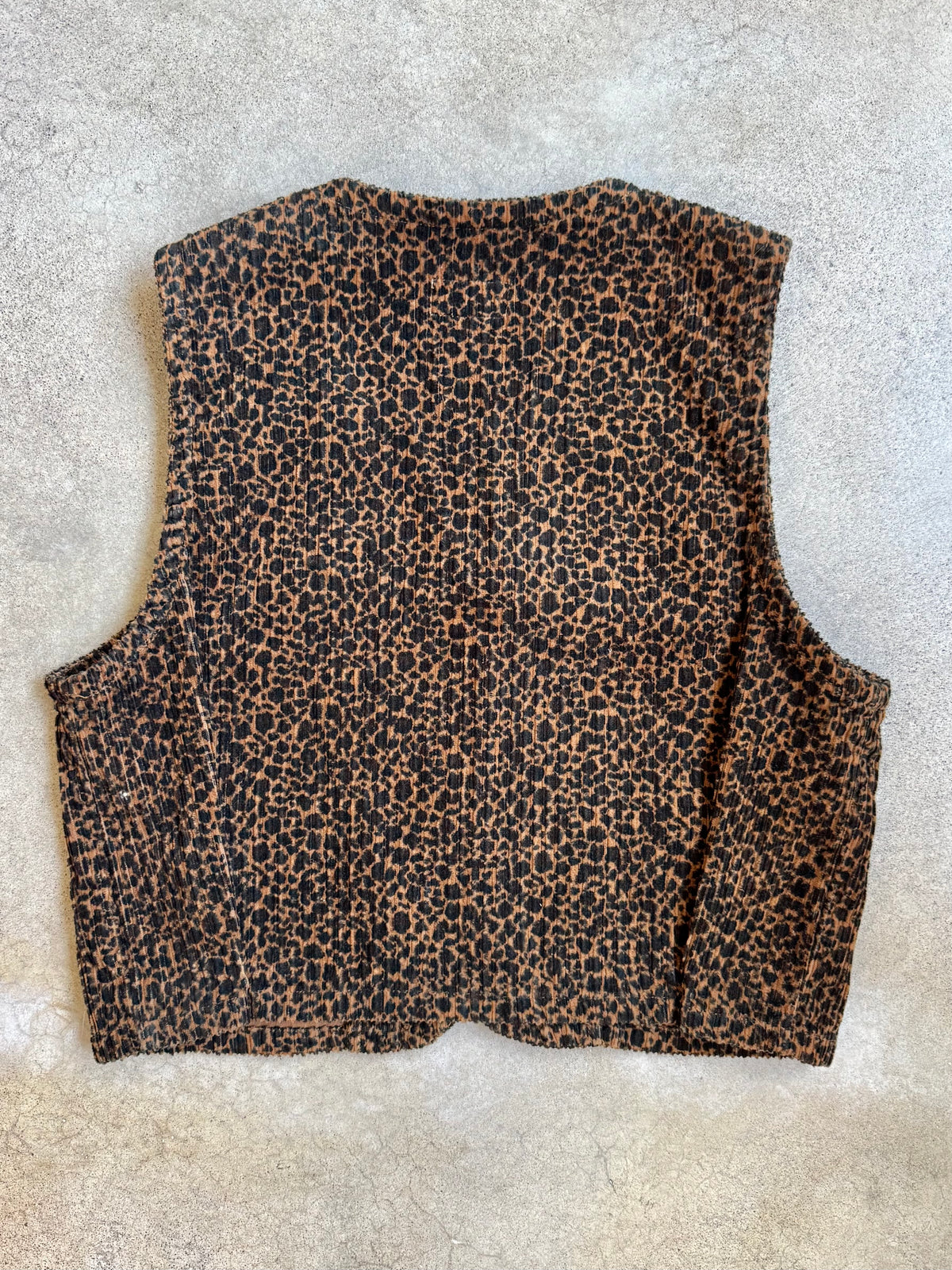 Vintage 1990s Sostanza Cheetah Print Corduroy Vest | Medium