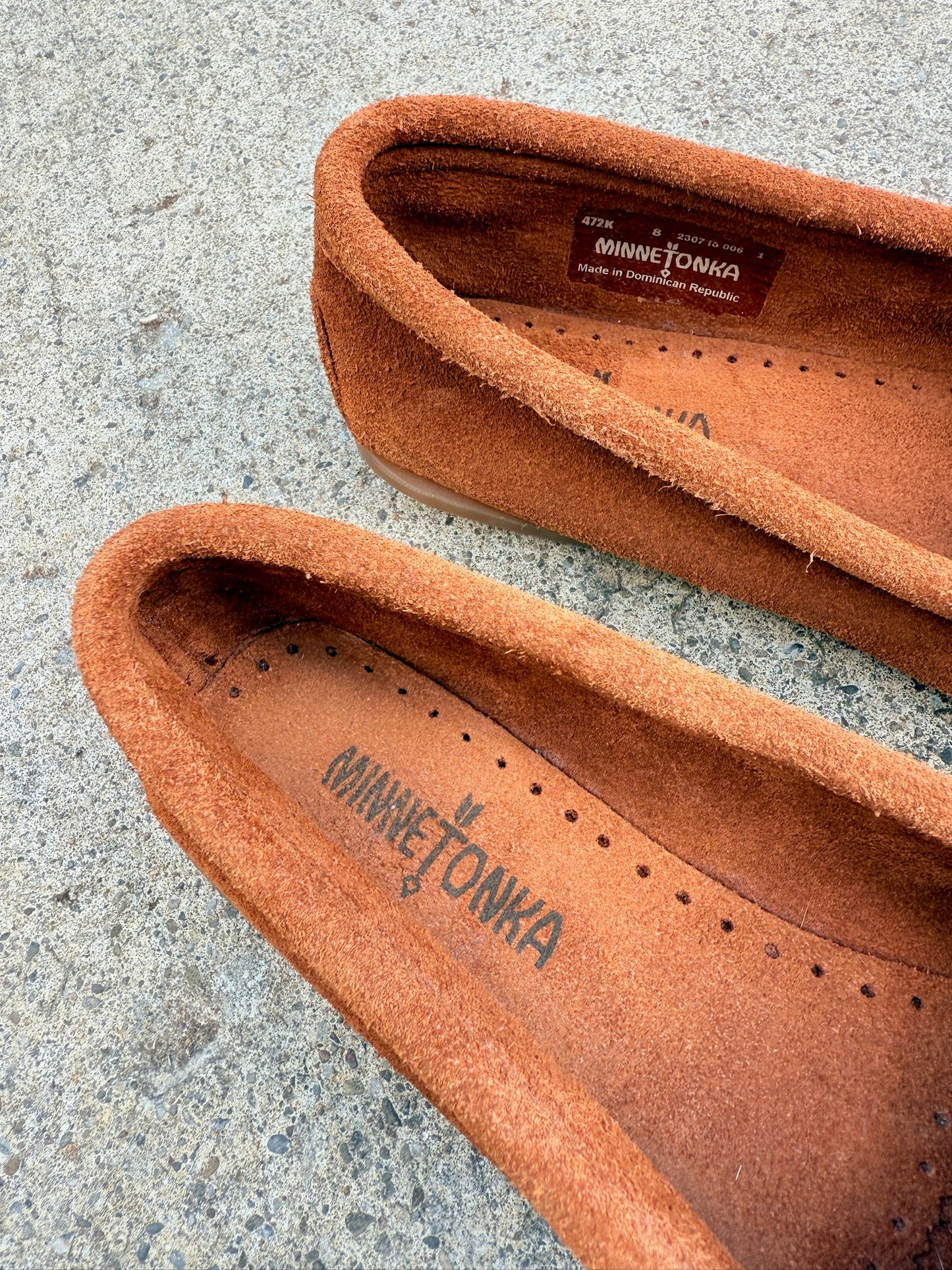 Vintage 1990s Minnetonka Suede Southwestern Moccasins | Women’s 8