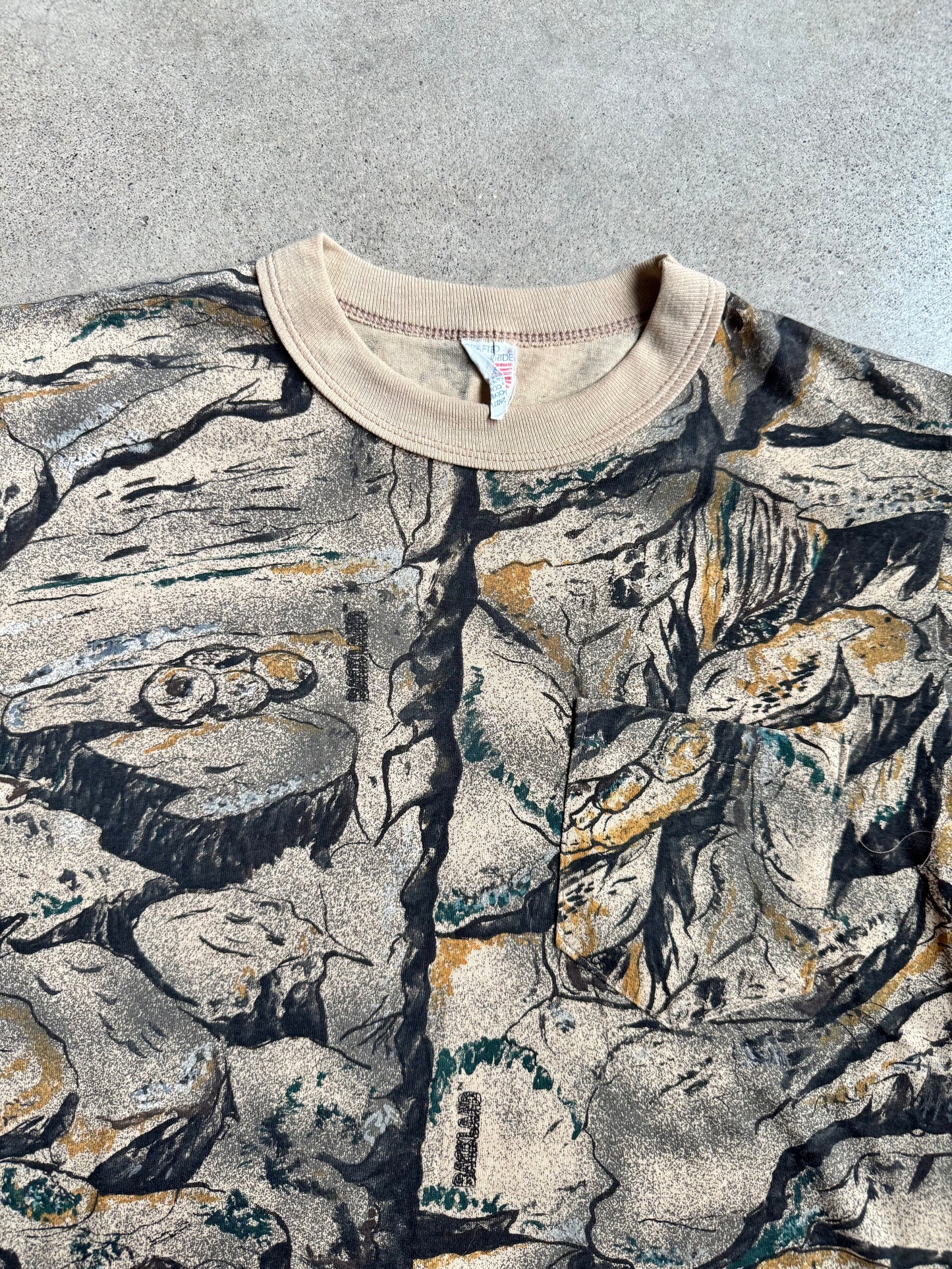 Vintage 1980s Backland Camo Pocket Tee | Medium