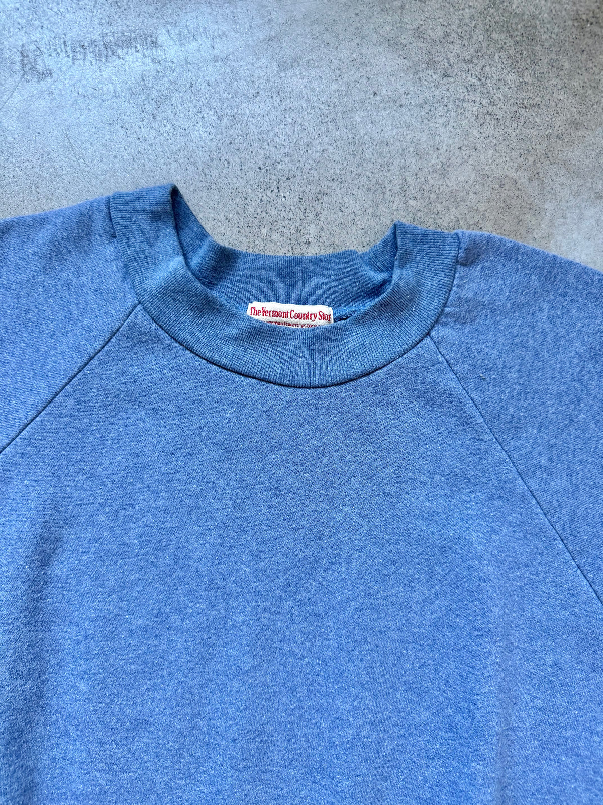 Vintage 1990s Vermont Country Store Heather Blue Short Sleeve Raglan Sweatshirt | Large