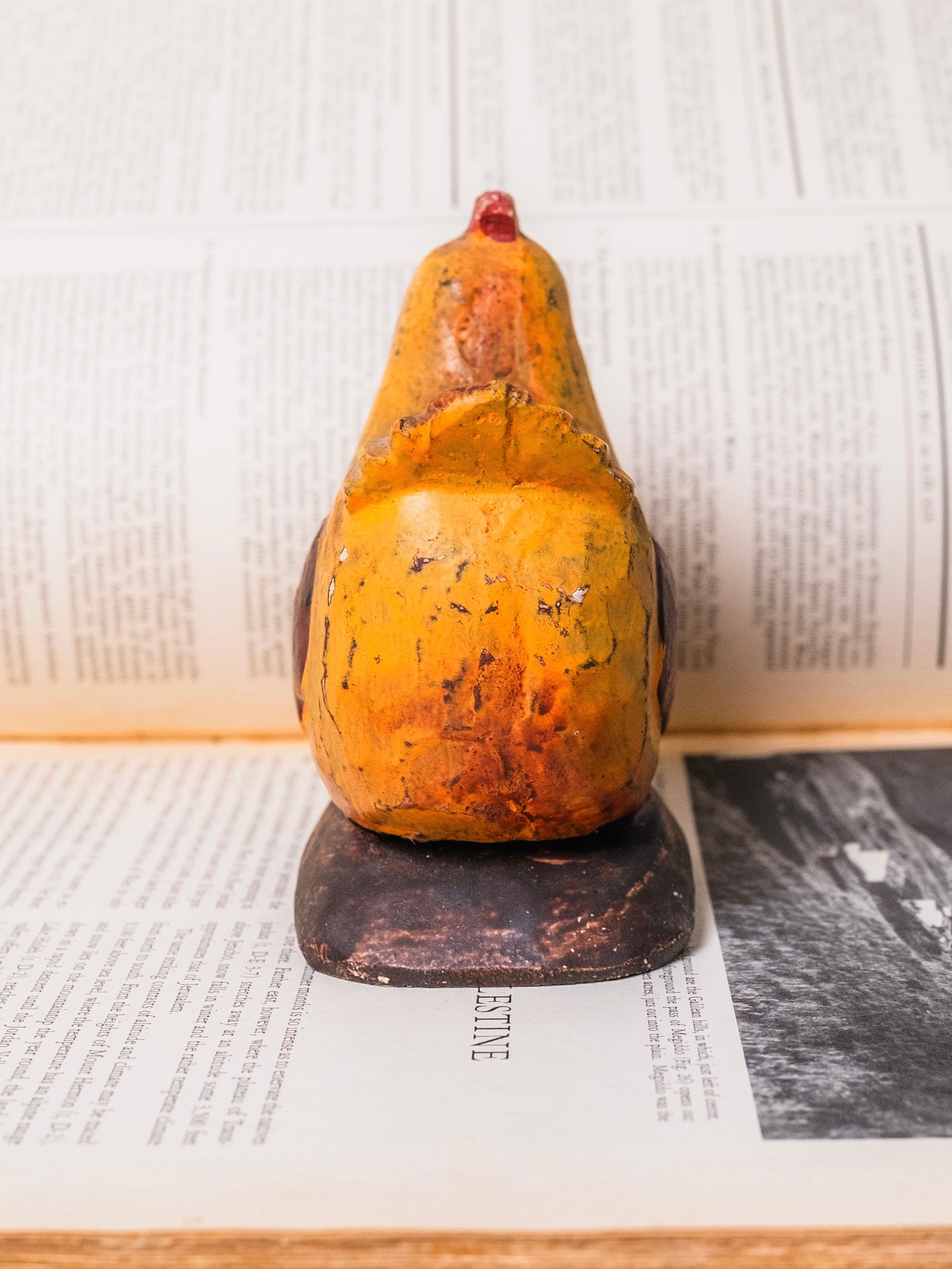 Vintage 1970s Chalkware Rustic Folk Art Chicken Figurine