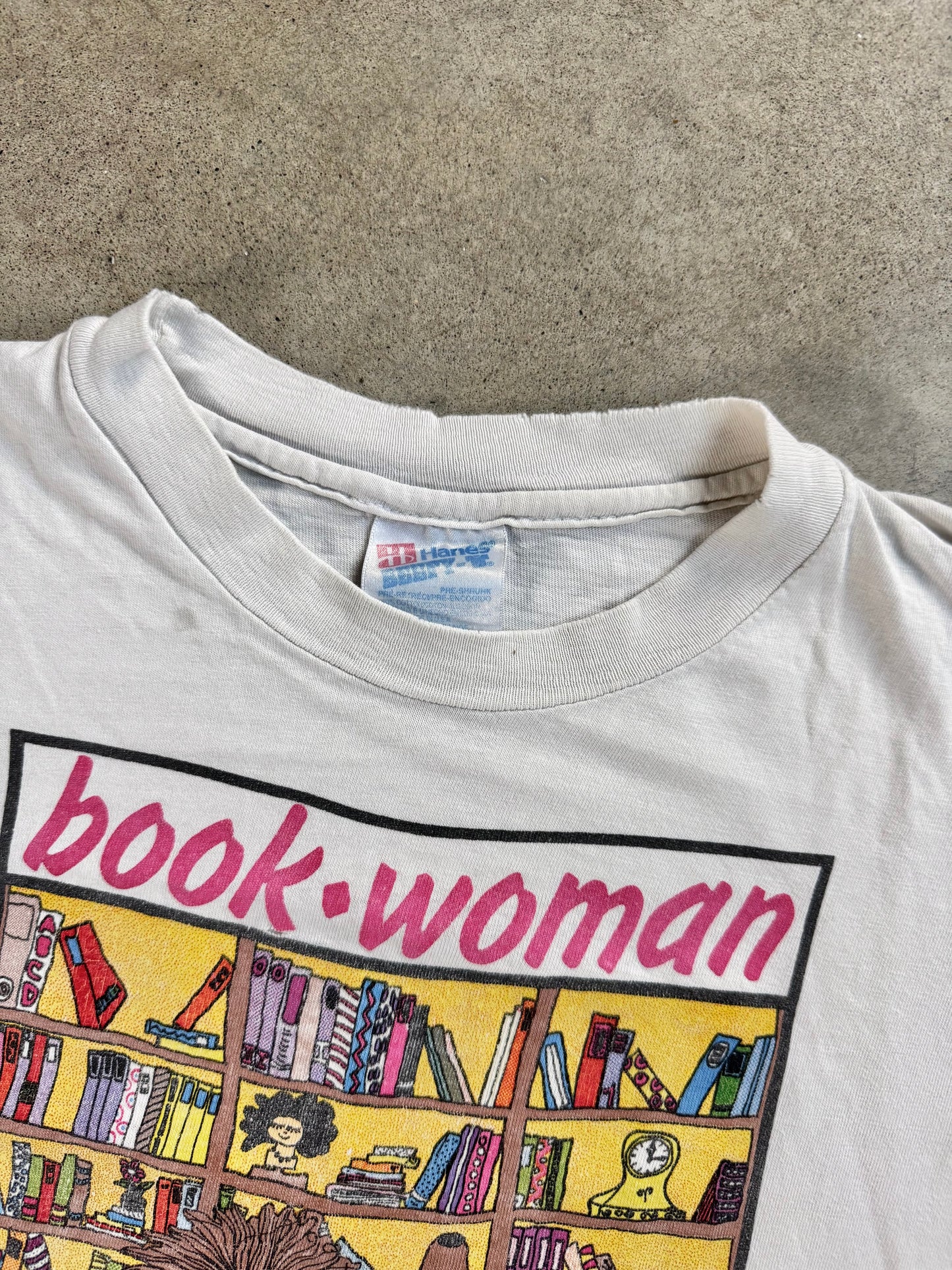 Vintage 1989 Kiki Suarez Book Woman Graphic Tee | XL