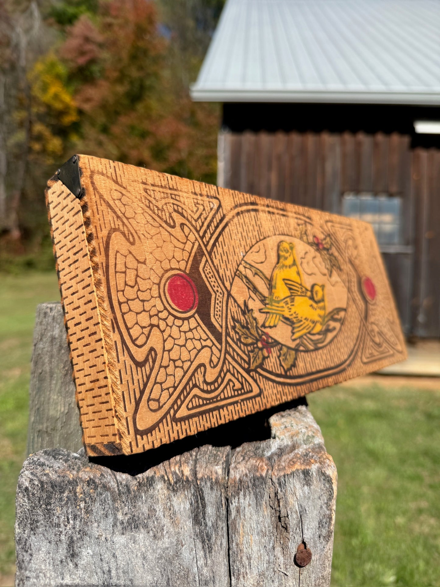 Vintage 1940s Wooden Bird Pattern Pyrography Box