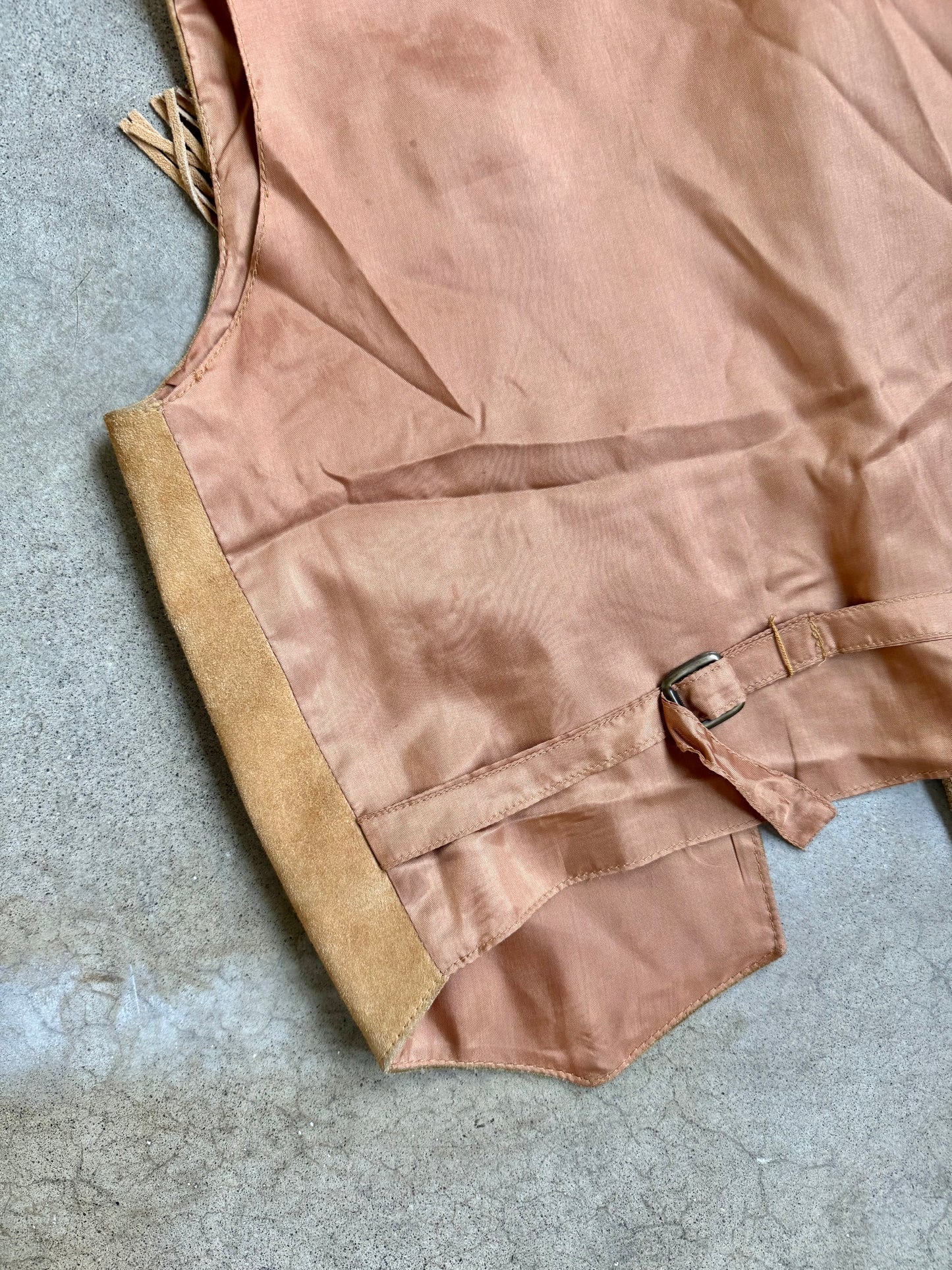 Vintage 1970s Tan Suede Leather Fringed Vest | Medium