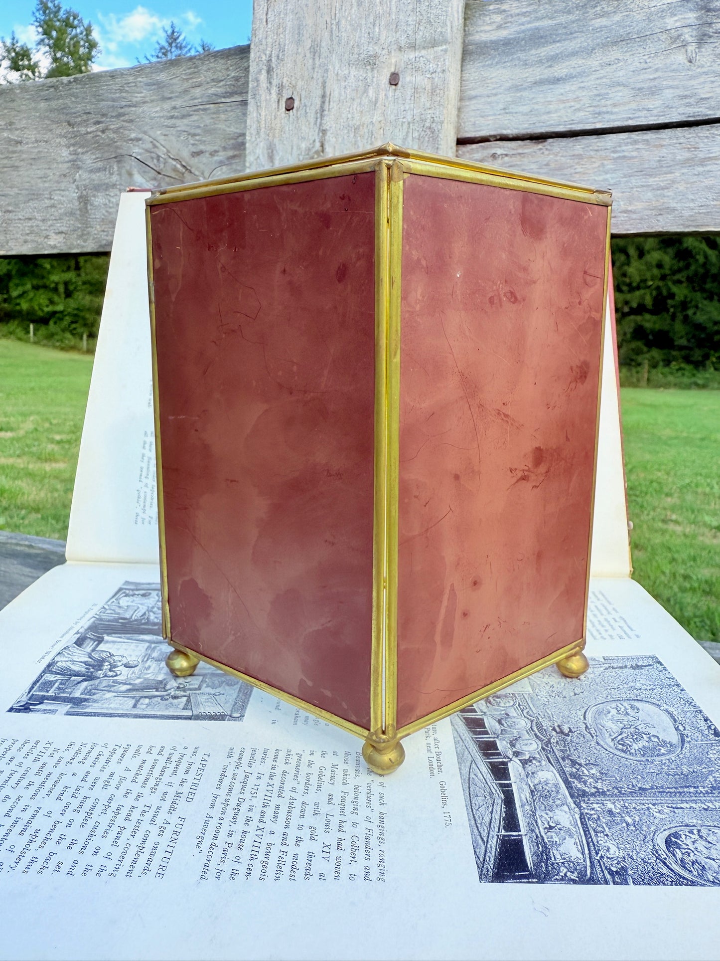 Vintage 1980s Brass & Glass Mirrored Shadowbox Display