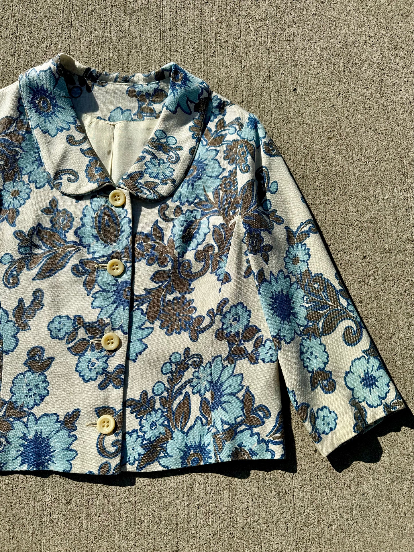 Vintage 1960s Blue Floral Buttoned Short Jacket | S/M