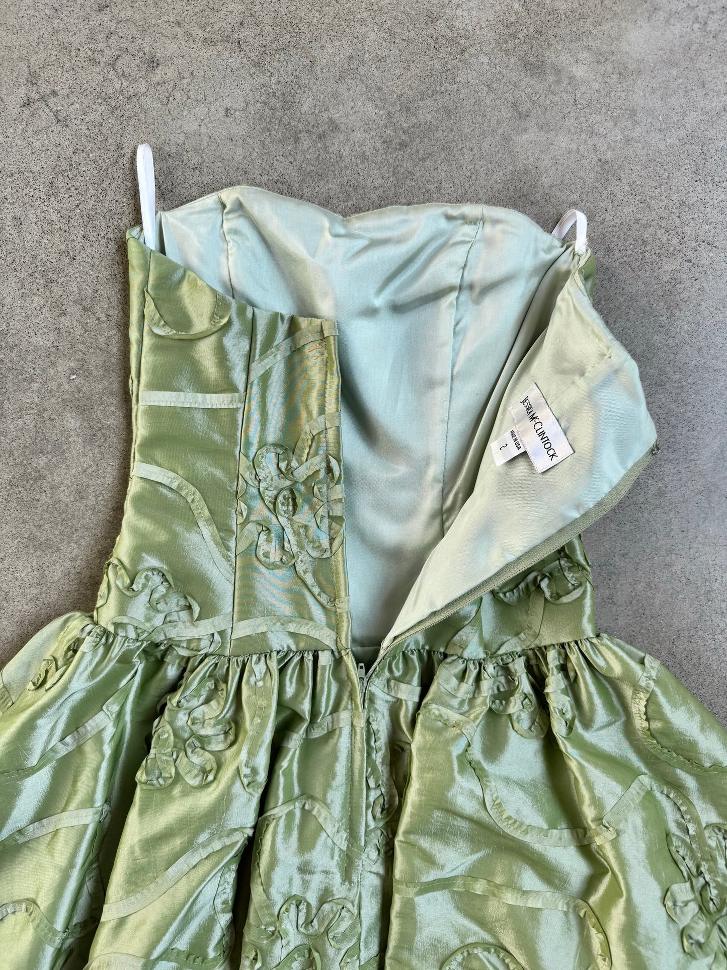 Vintage 1990s Jessica McClintock Green Floral Appliqué Strapless Bubble Hem Party Dress | XS