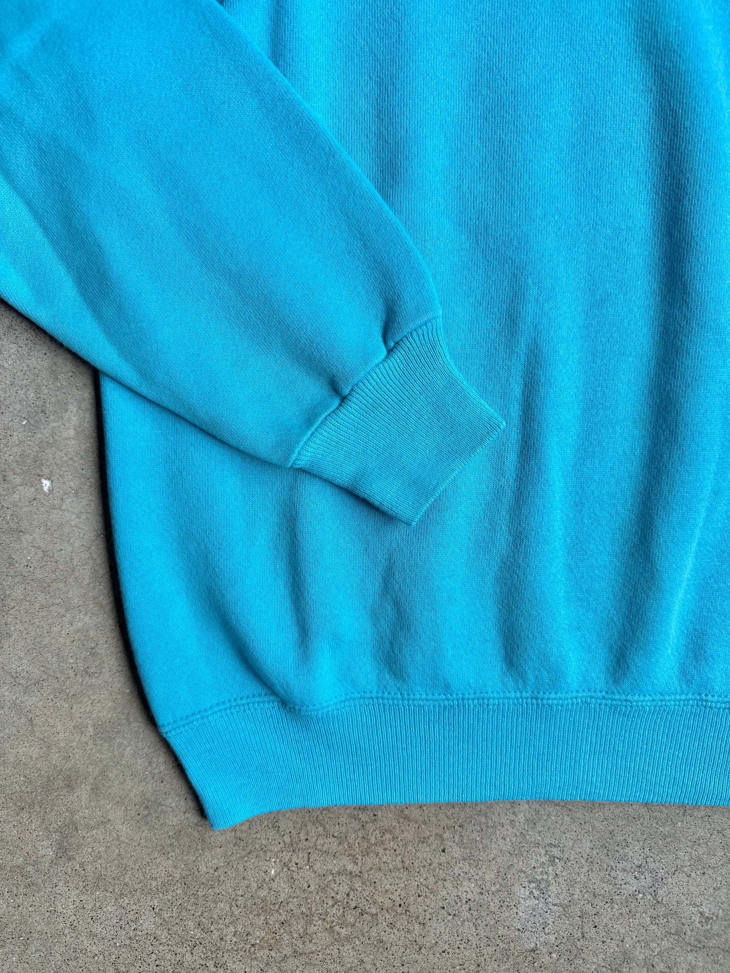 Vintage 1980s Aqua Blue Raglan Sweatshirt | Medium