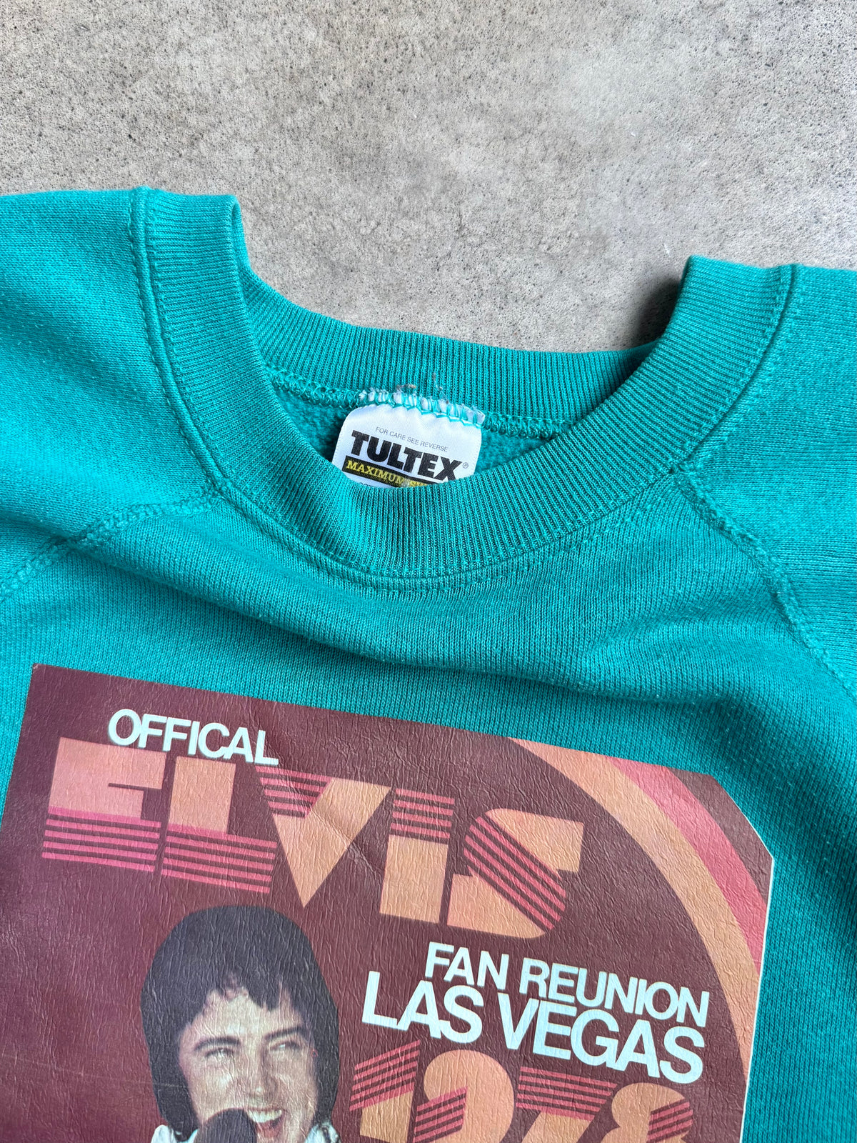 Vintage Elvis Fan Reunion 1978 Raglan Sweatshirt | Medium