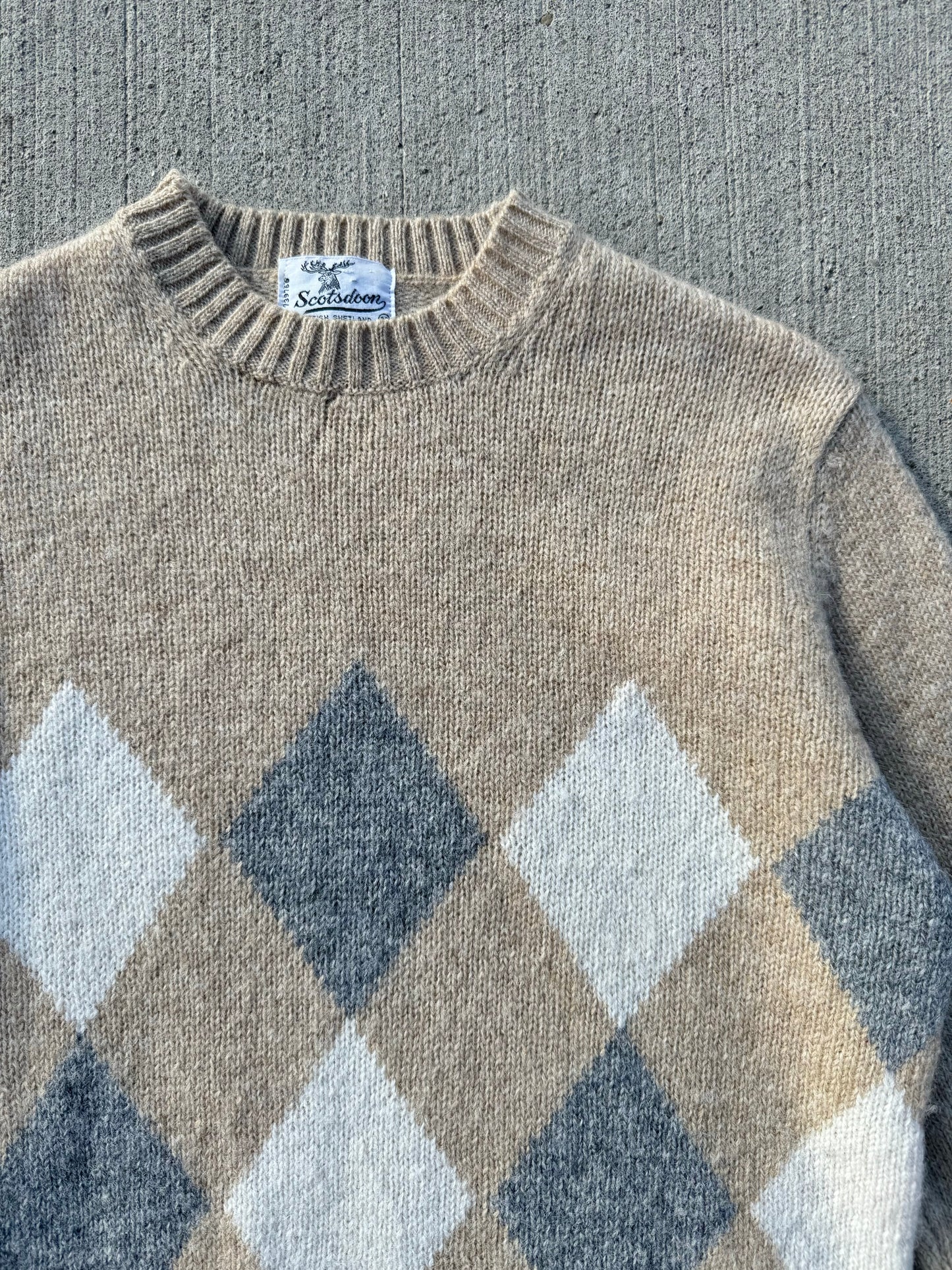 Vintage Scotsdoon Neutral Argyle Wool Sweater | S/M