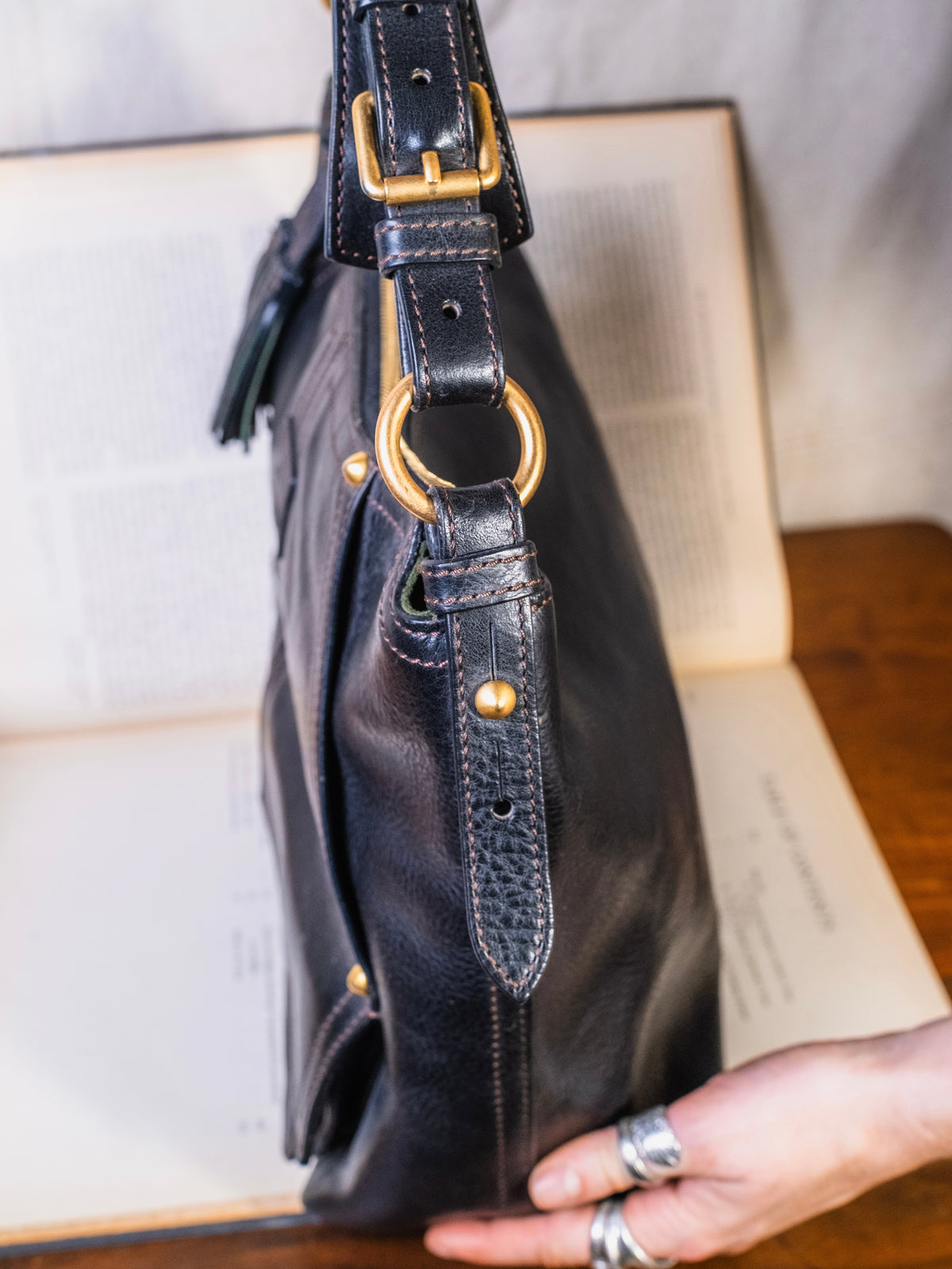 Dooney & Bourke Florentine Leather Kingston Hobo Bag | Black
