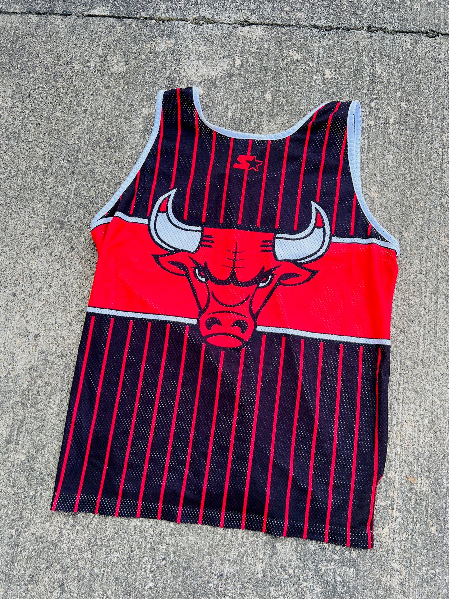 Vintage 1990s Starter Chicago Bulls Mesh Basketball Jersey