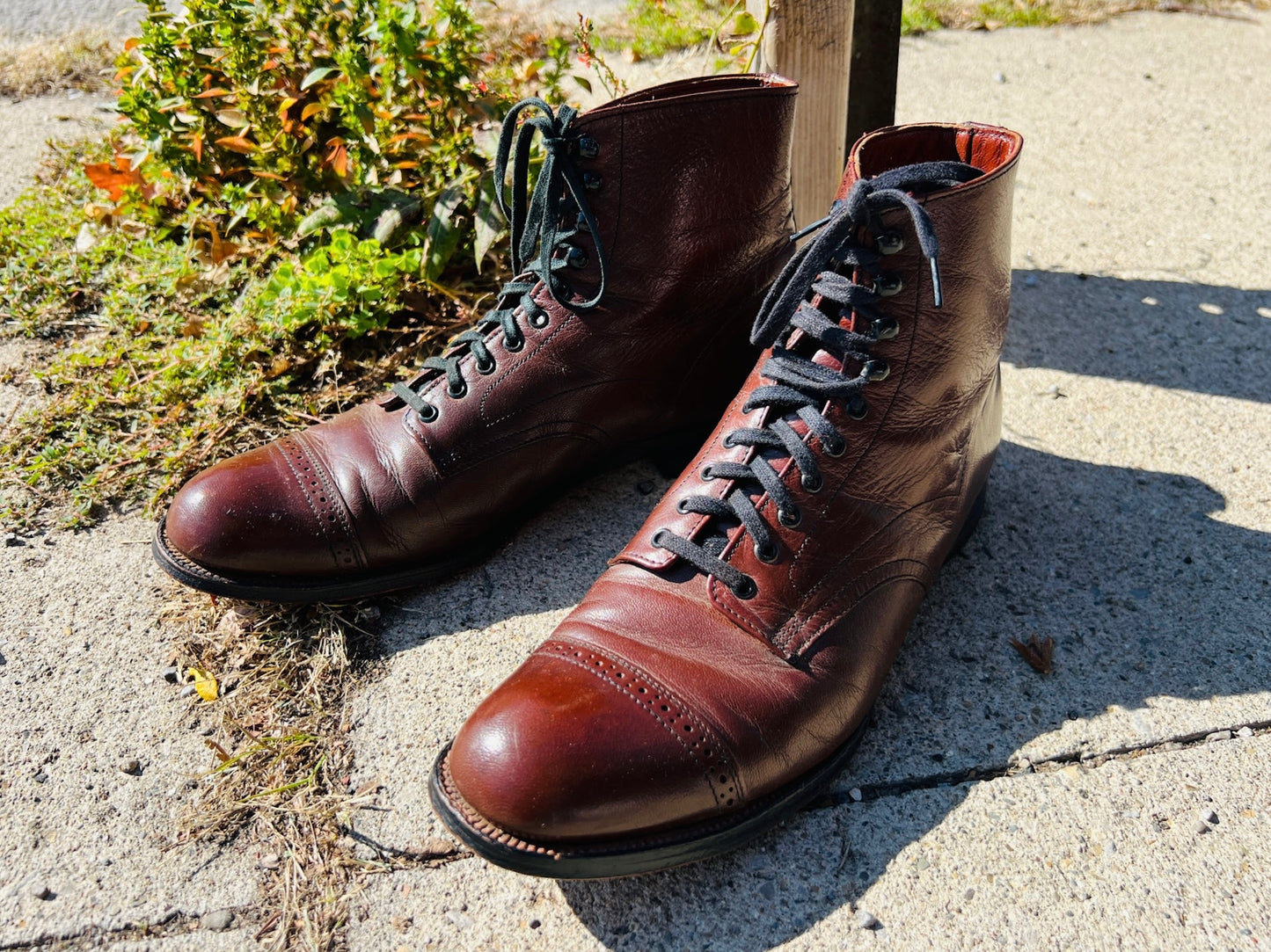 Vintage 1960s Stacy Adams Lace-Up Leather Ankle Boots | Men’s 7